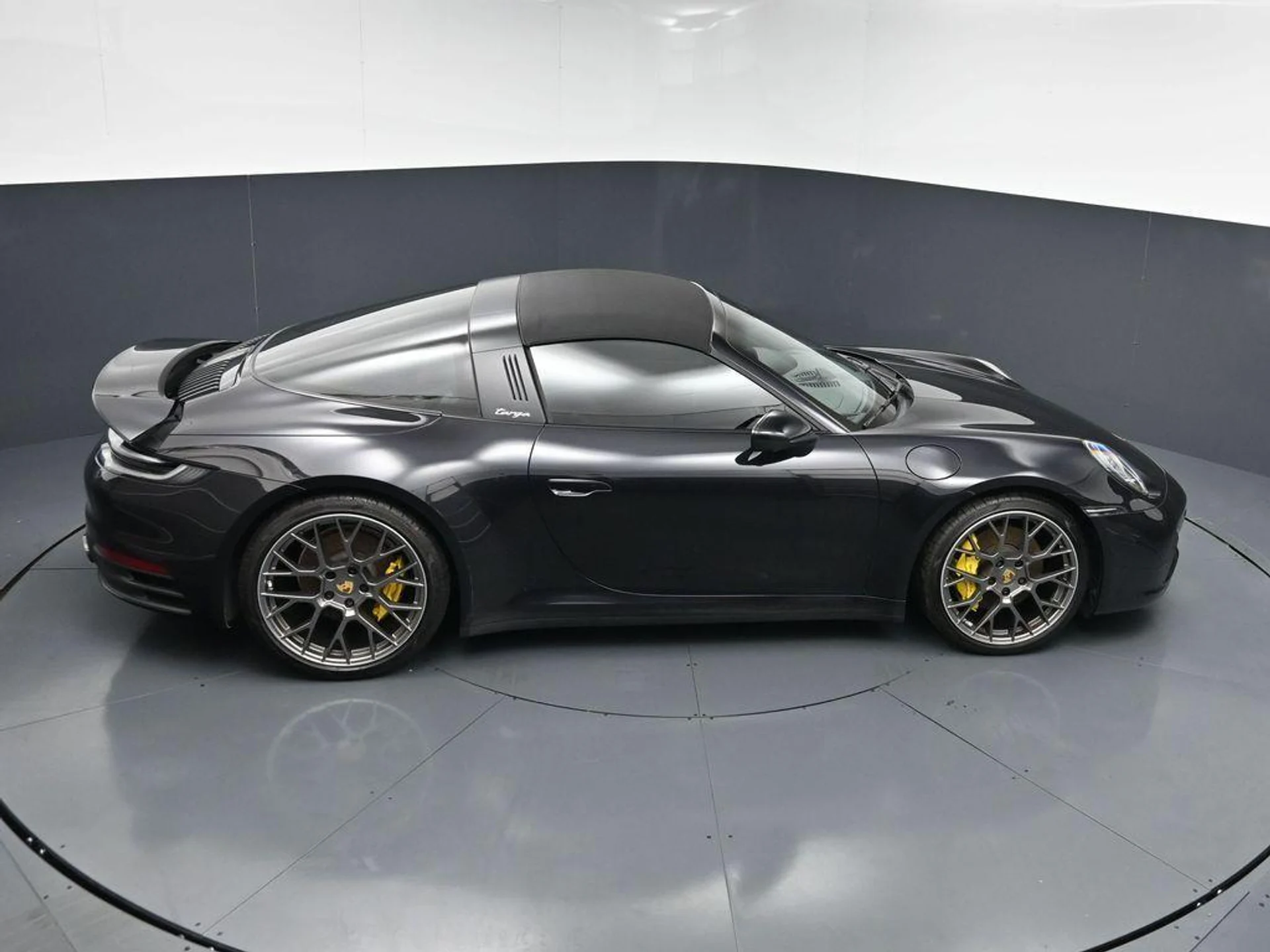 mph016_3631150198_Ld_Ua5_Lk_II_44_F4wo_An_UPW_Le_HMW_0_Q_8e026b058a