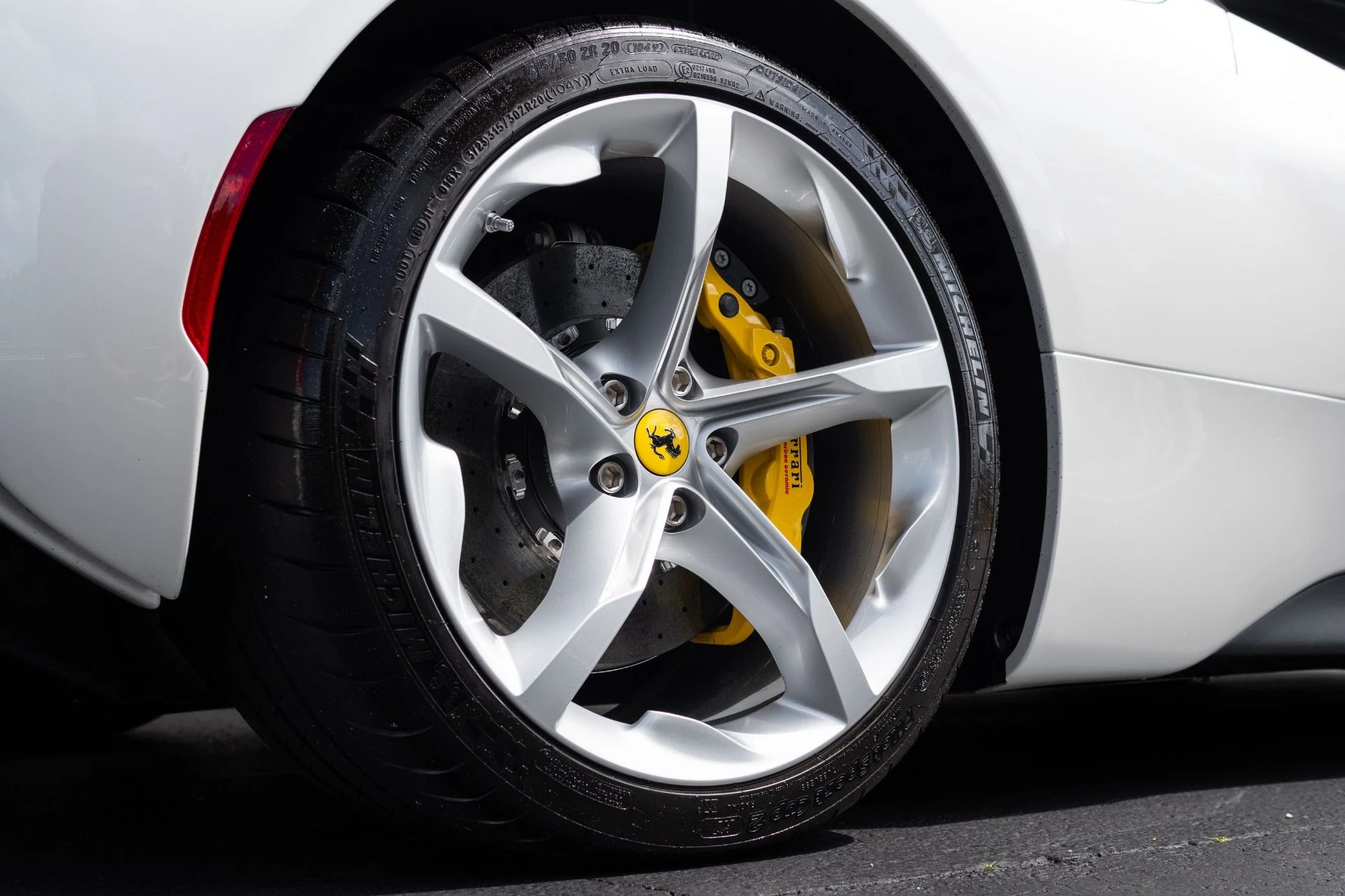 mph016_3634692904_Used_2024_Ferrari_SF_90_Spider_1774069199_109028e6c5