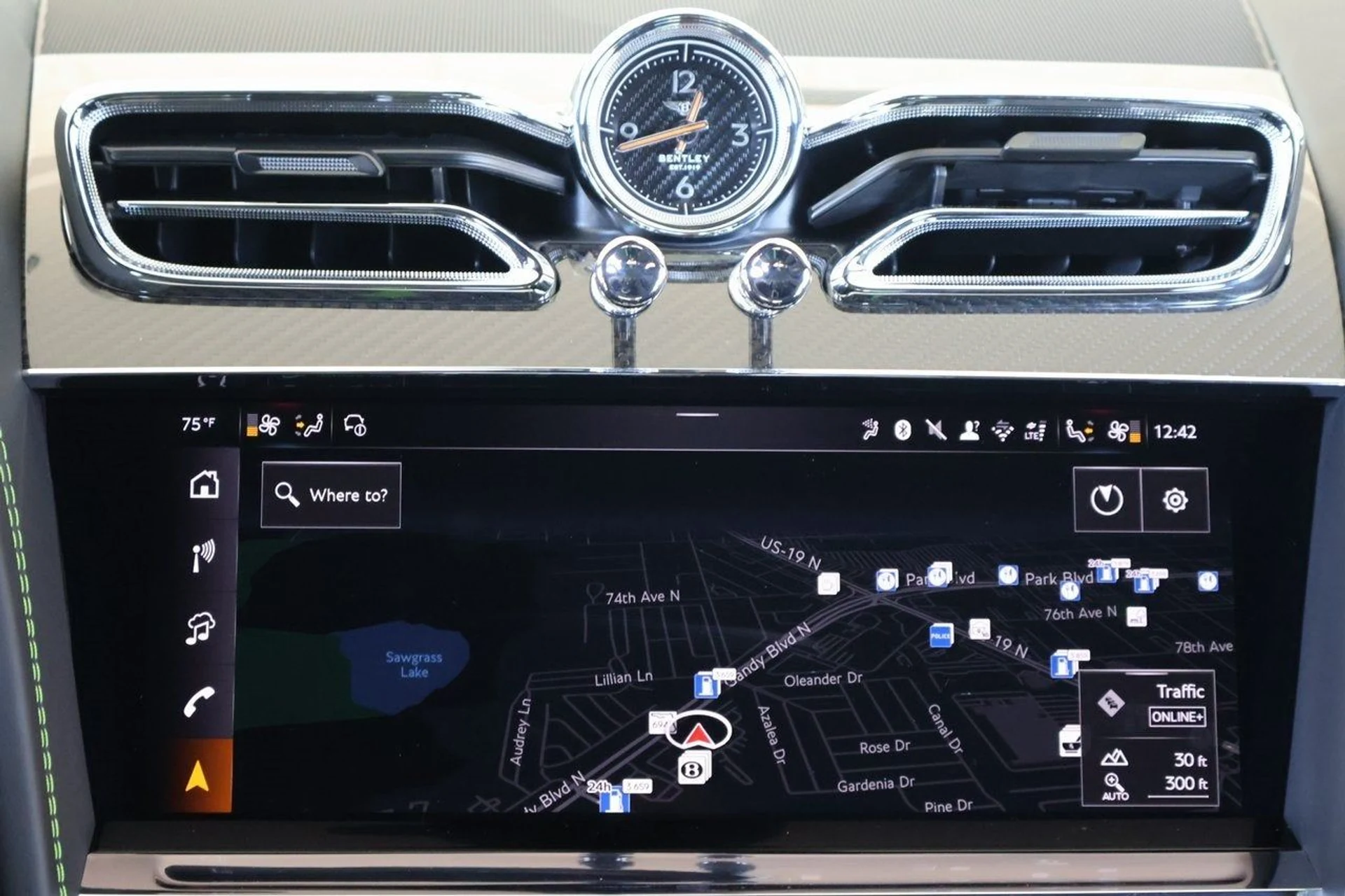 mph016_3635929077_17_ad5e9dd606