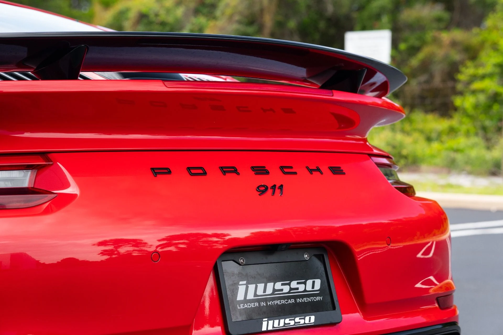 mph016_3637760545_Used_2019_Porsche_911_Turbo_S_1778703319_cec572eb9e