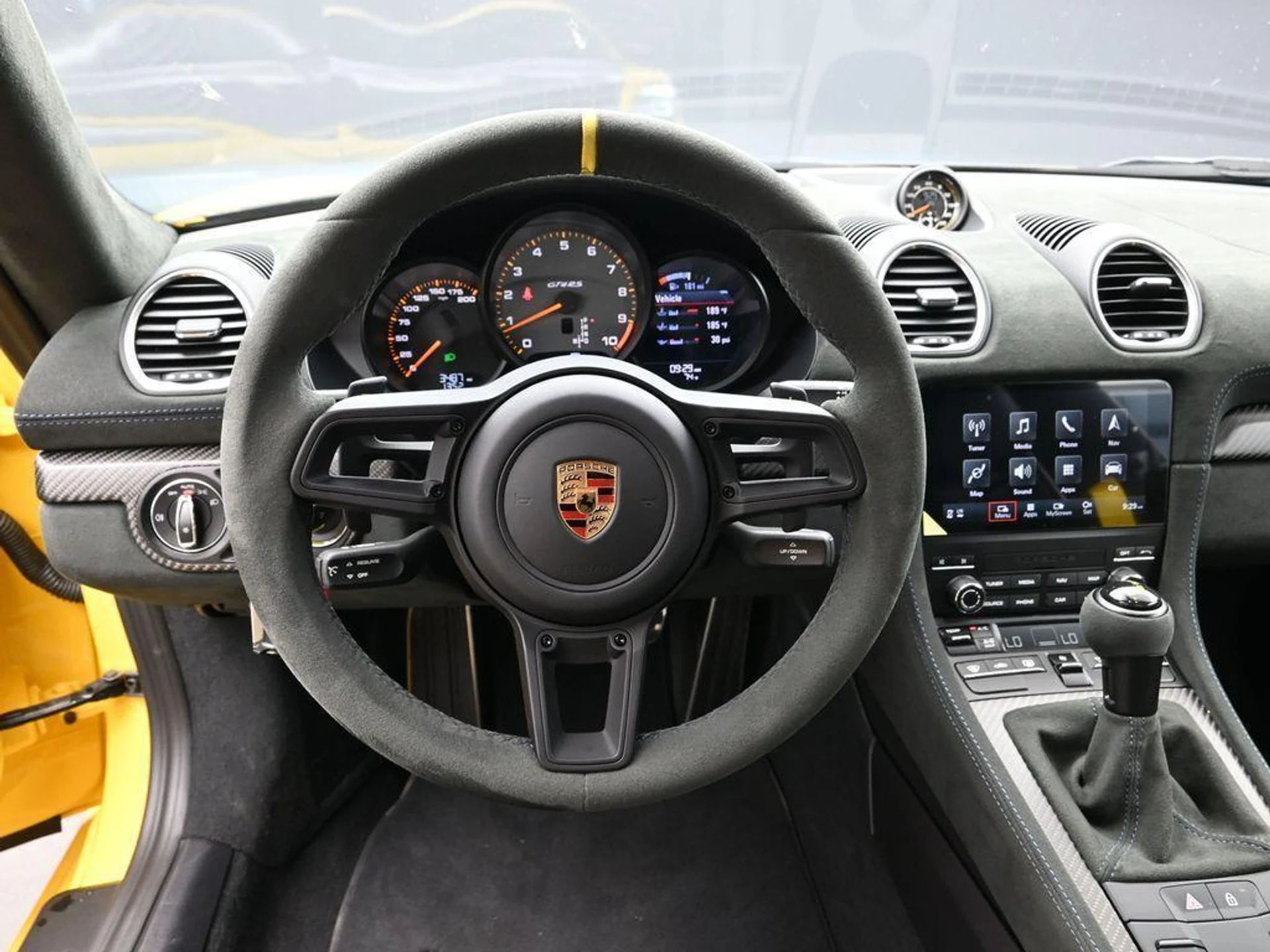 mph016_364067862_x_Lkwb4_C3x_N_Kk7zk_Hyl2d_XA_0_Ke_A_582c56b987