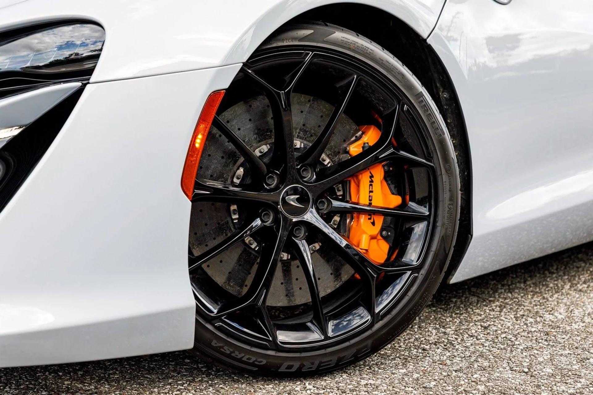 mph016_3647115426_614_p17_l_7ce9c5111b