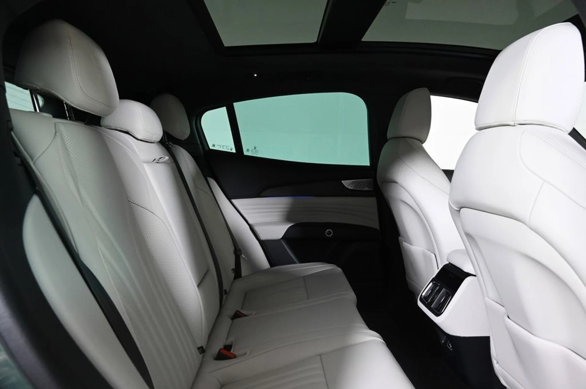 mph016_3659665760_new_2026_maserati_grecale_11350_22978889_16_1024_d717a70b03