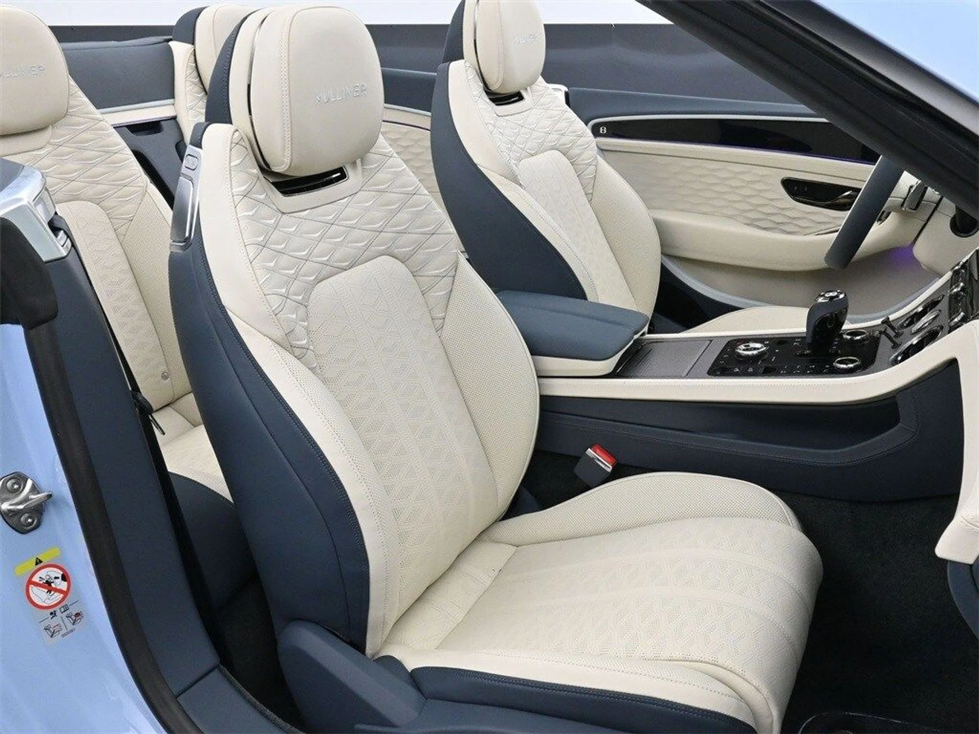 mph016_3660801947_d92c861ef1bc024f742a1610e7b531b0x_a30f780dae