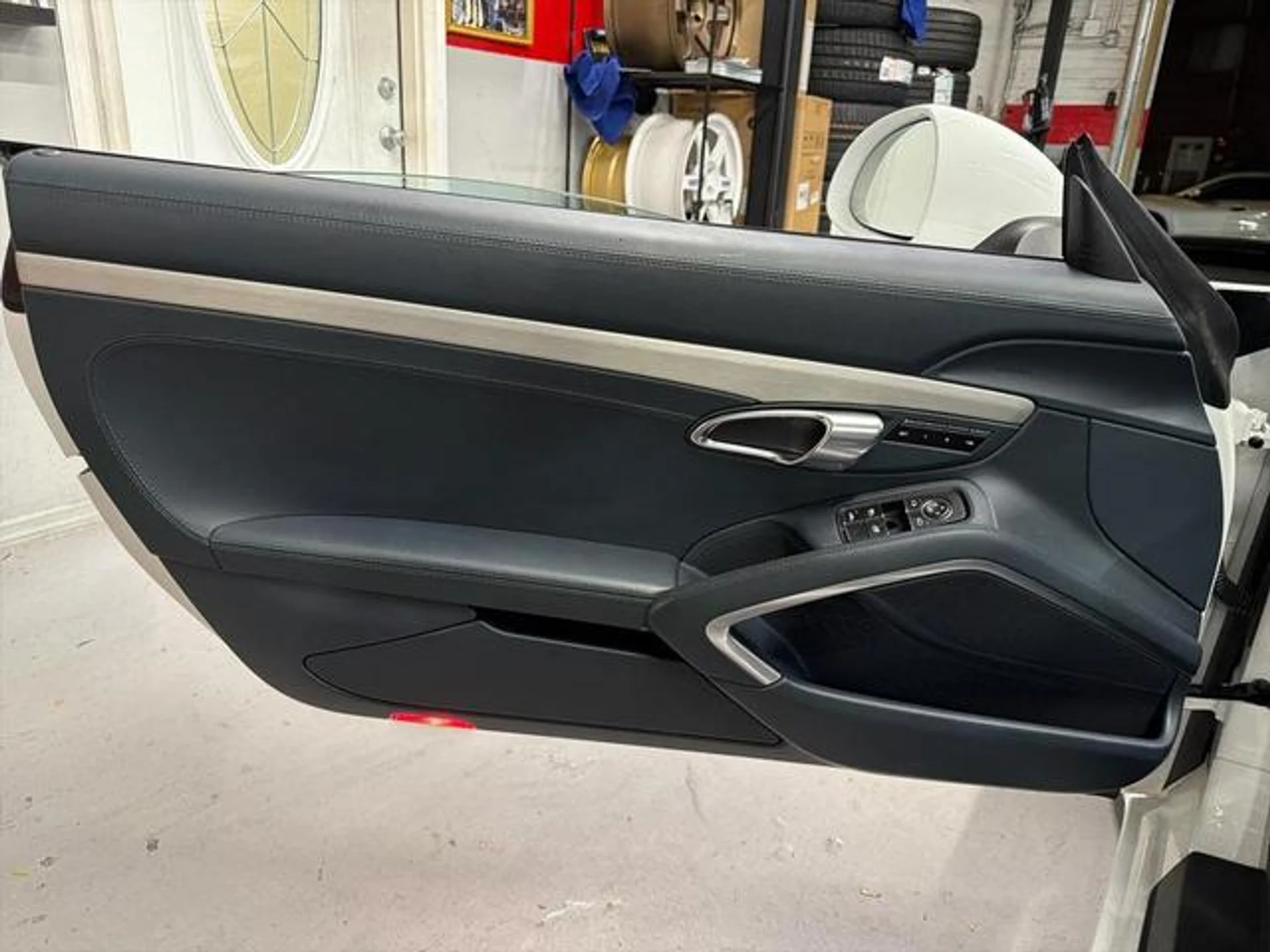 mph016_3663838335_Lx_CUL_2o_1gr_Z_Vma2_Jx9x_Ng4od3g_f14ac3404d