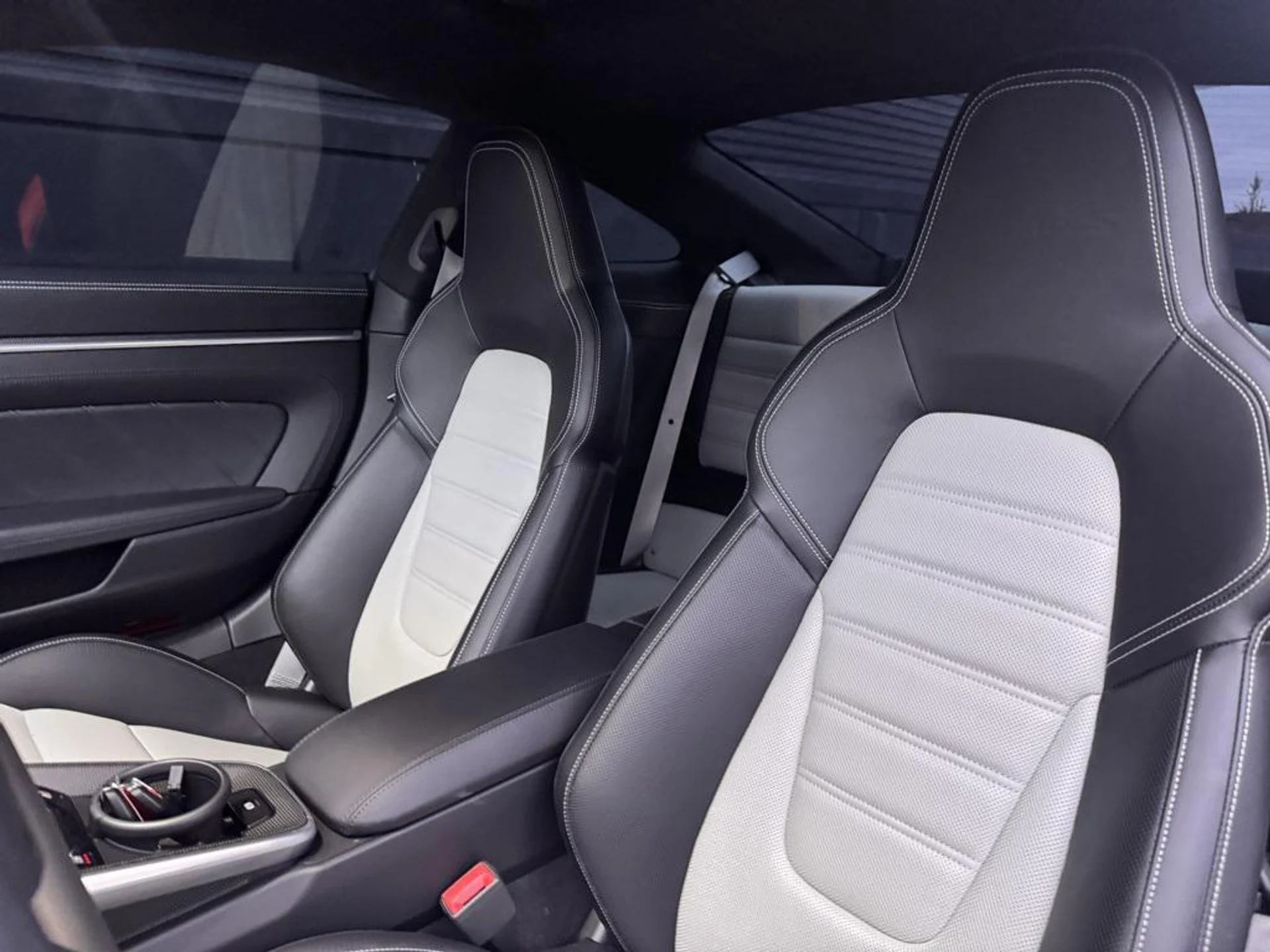 mph016_3665989209_m0_Pya_WN_Qi9r_UZ_2f_OE_0sle9_Fq_S_No_794539c9f5