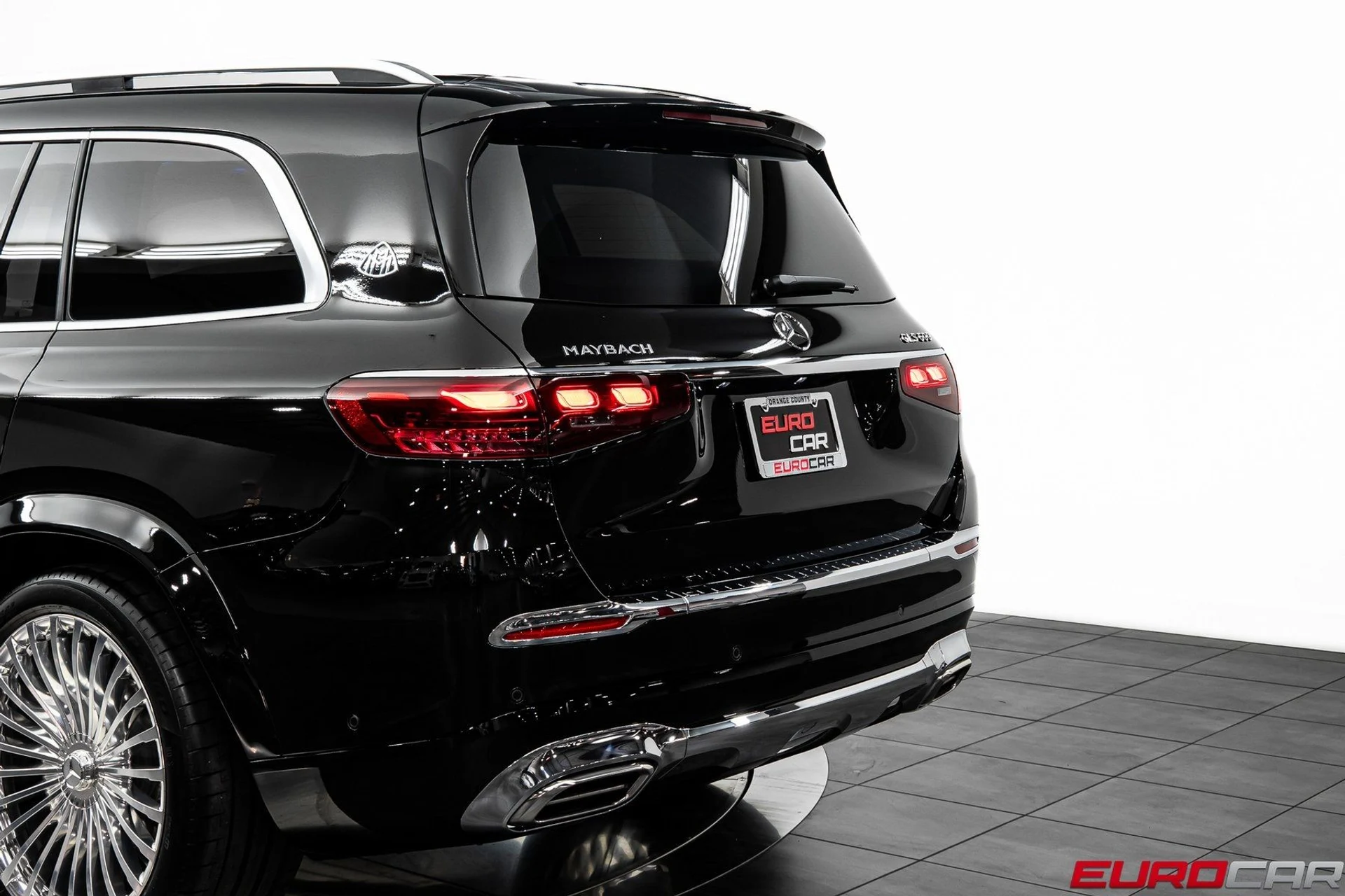 mph016_3673361877_image_17_4865b4fedc