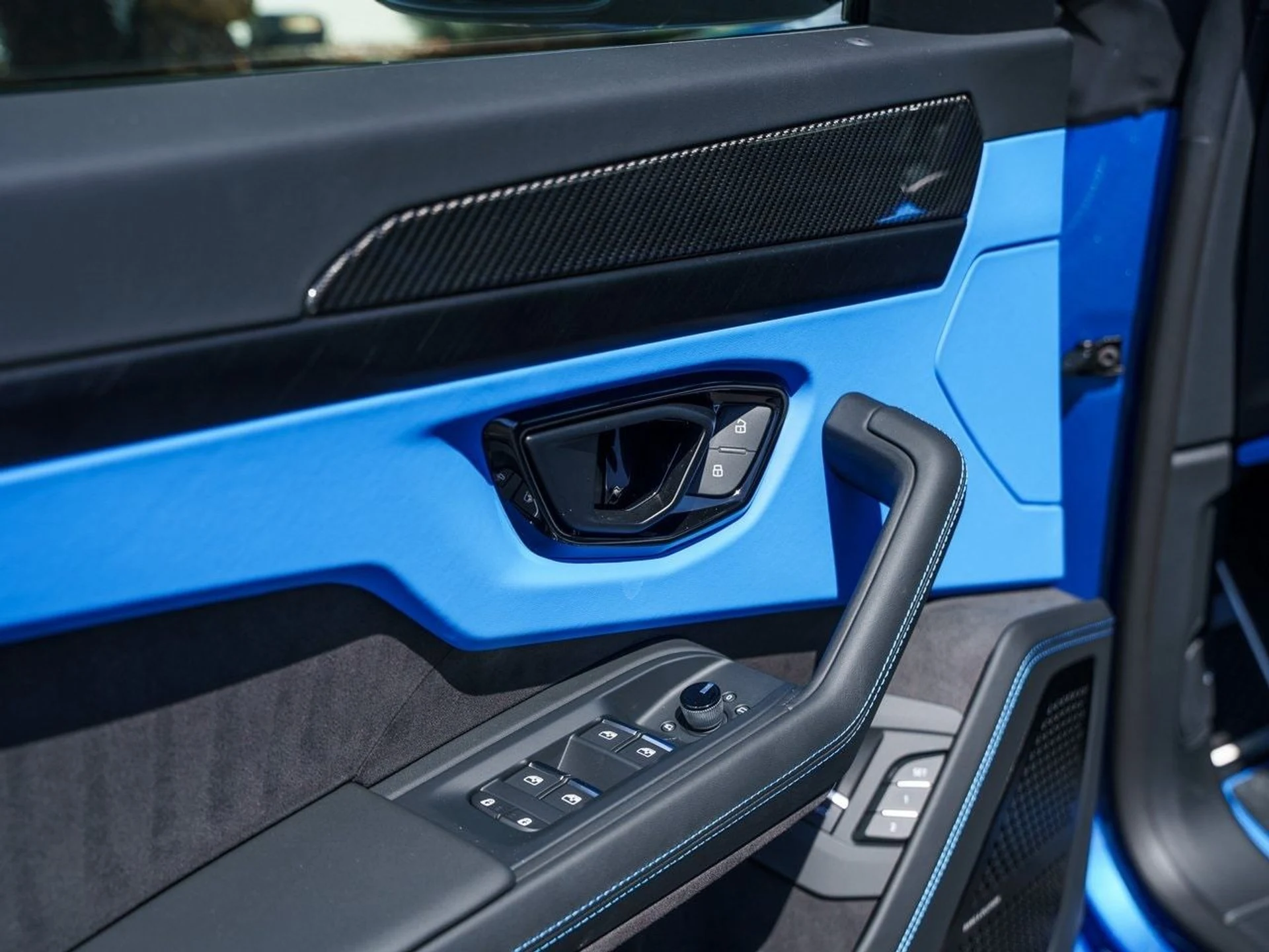 mph016_3676357241_5cc7b457beccc2a14313b2f2abe99903x_a10f9a344c