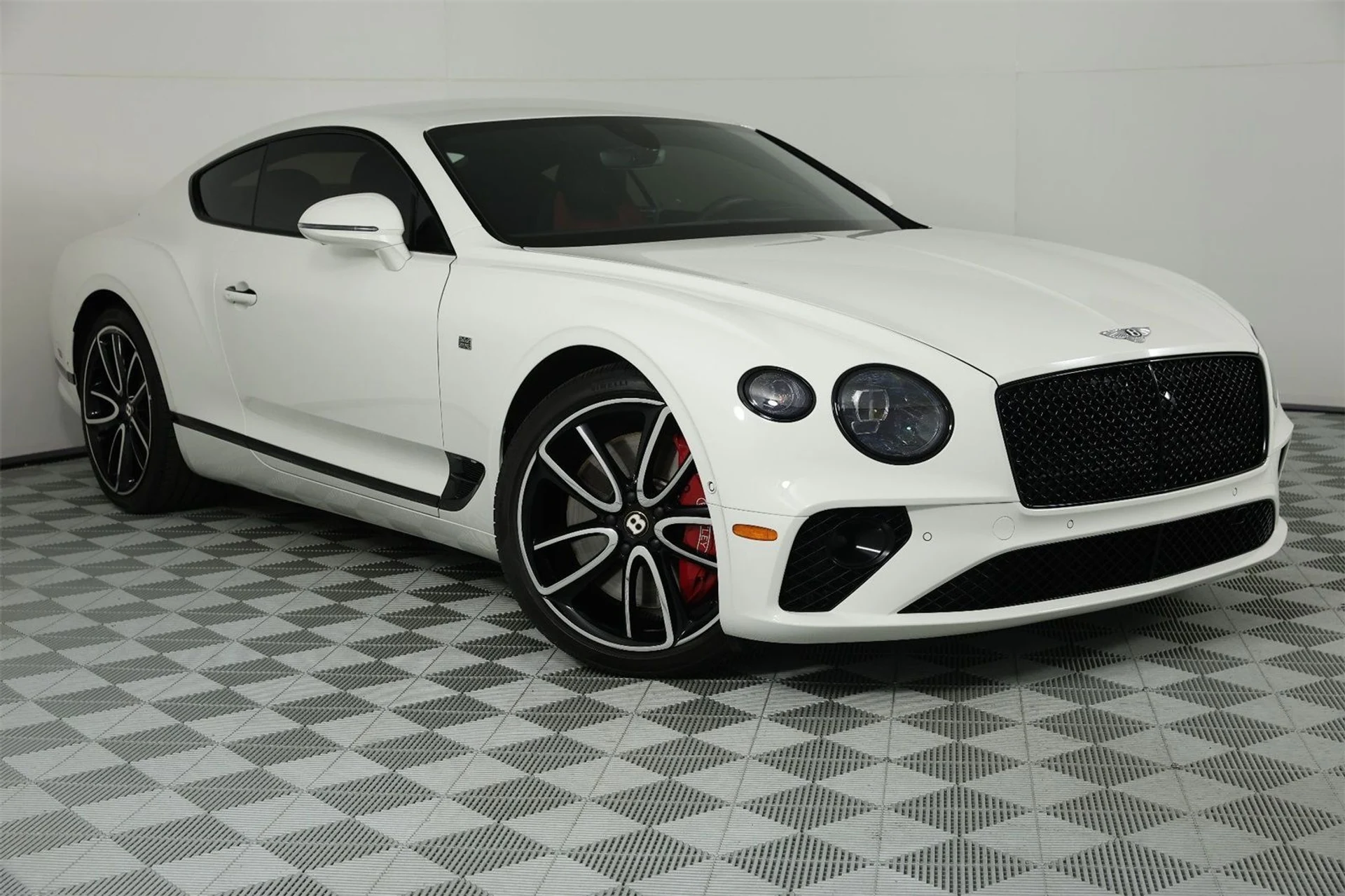 mph016_368499278_c1ede694a0cfa5de3e3a5afc48e3492f_5647201eab