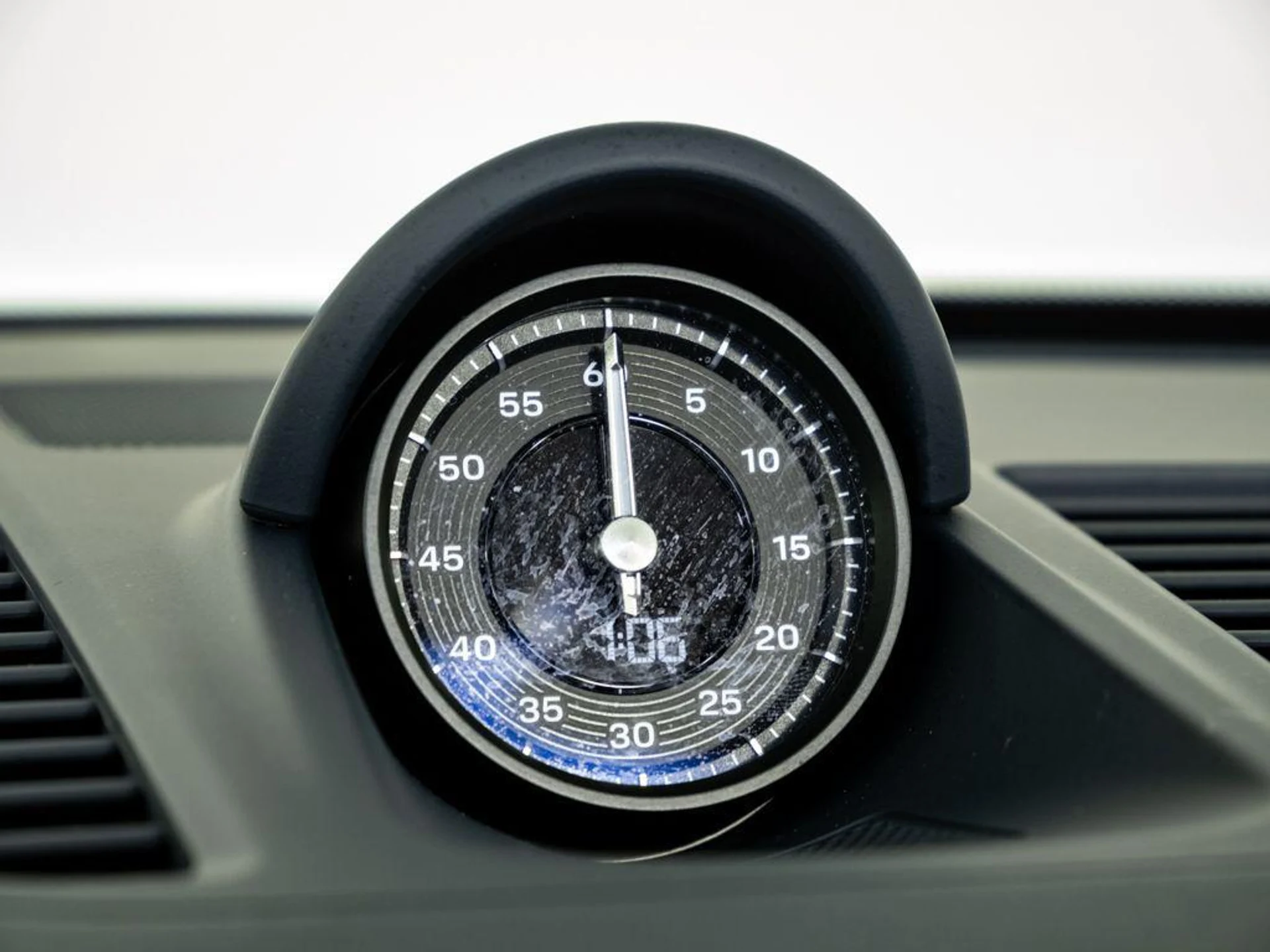 mph016_3692427404_AF_8_Ld_Q_Dt_N_Let_H10_Foc_J_Bc_X2_E_Gk_7d2acb0ea2