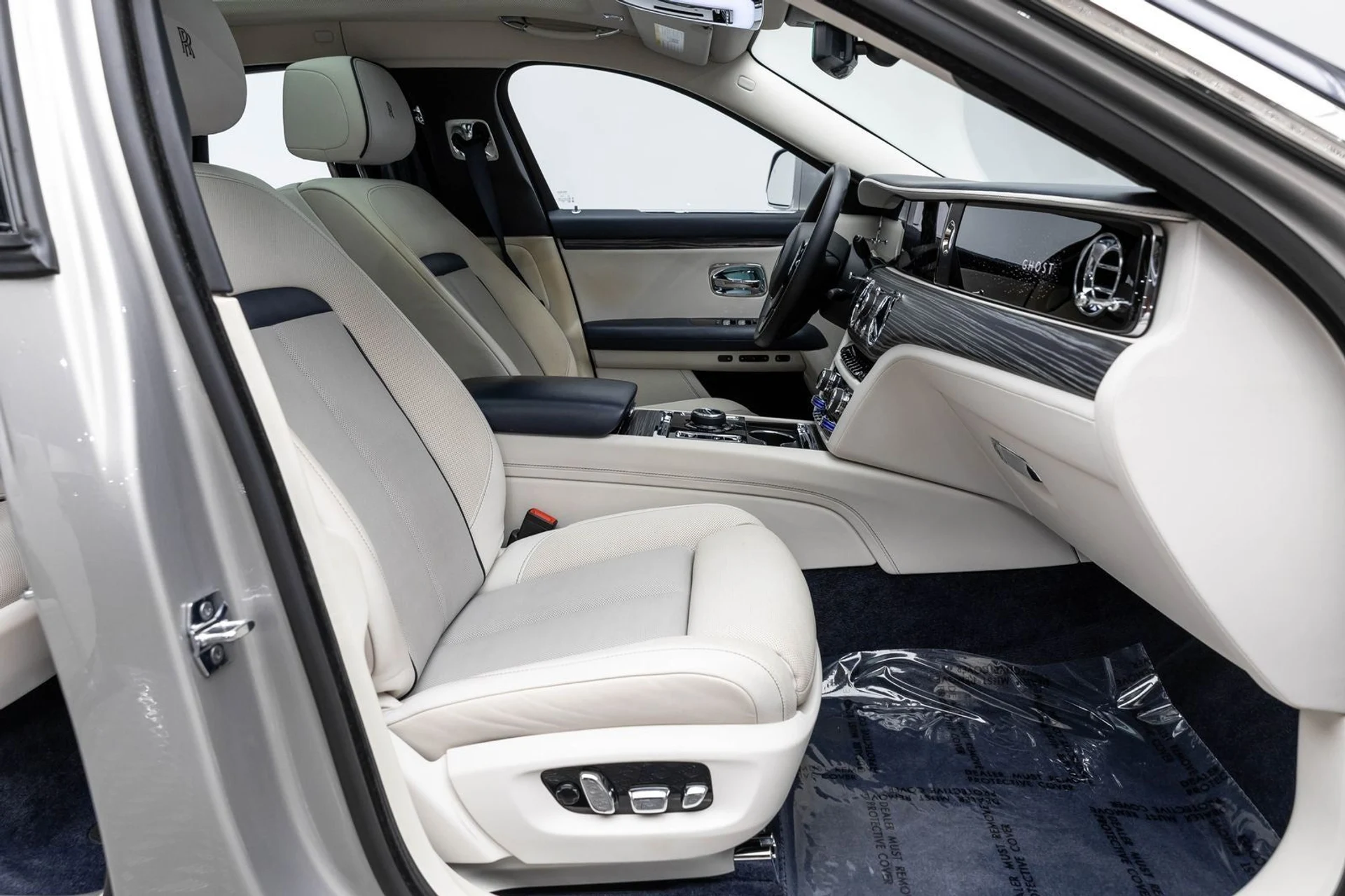 mph016_3692701467_17_469b07cd5b