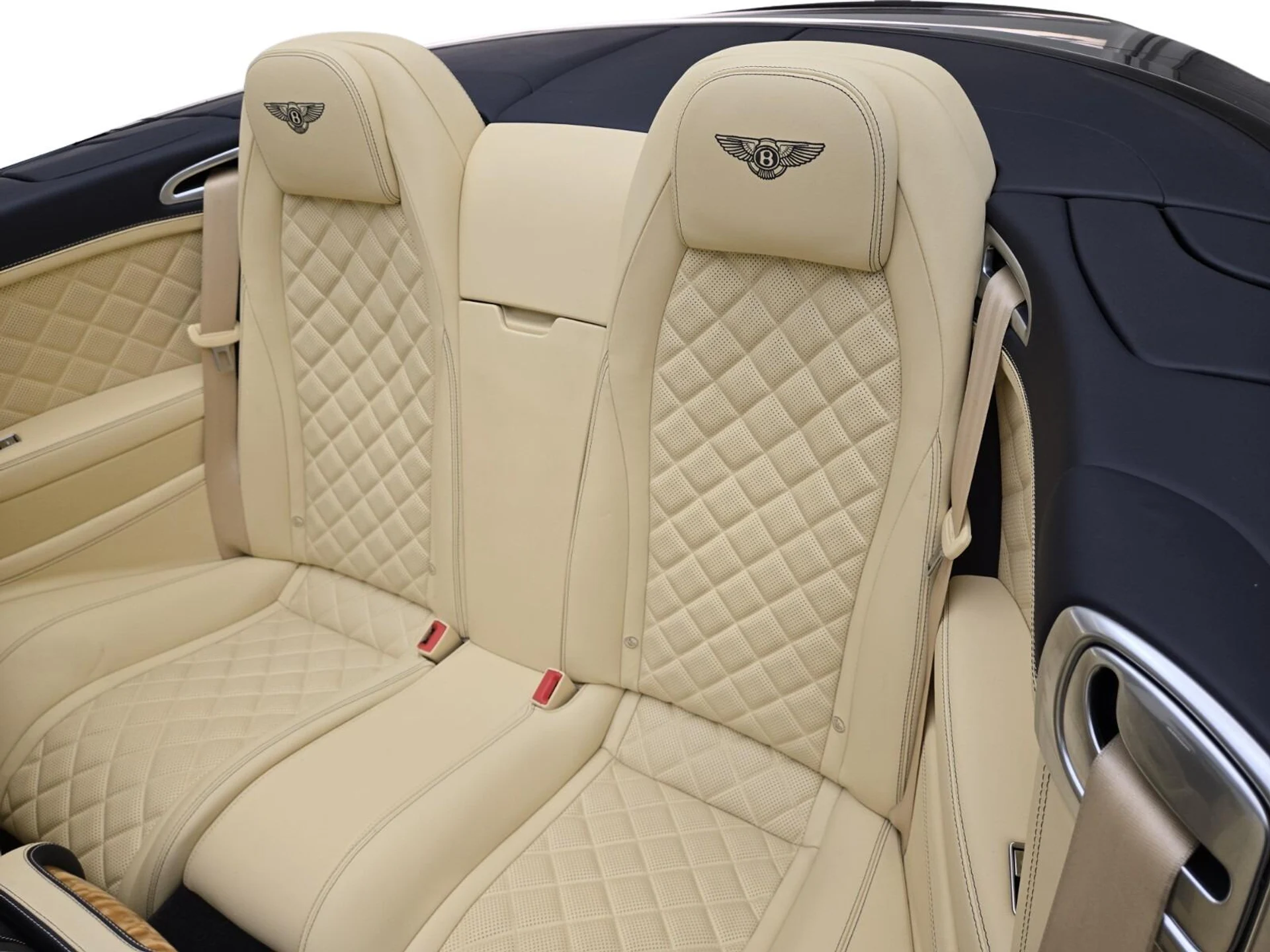 mph016_3695937167_Used_2016_Bentley_Continental_GT_V8_1771052434_56d604519c