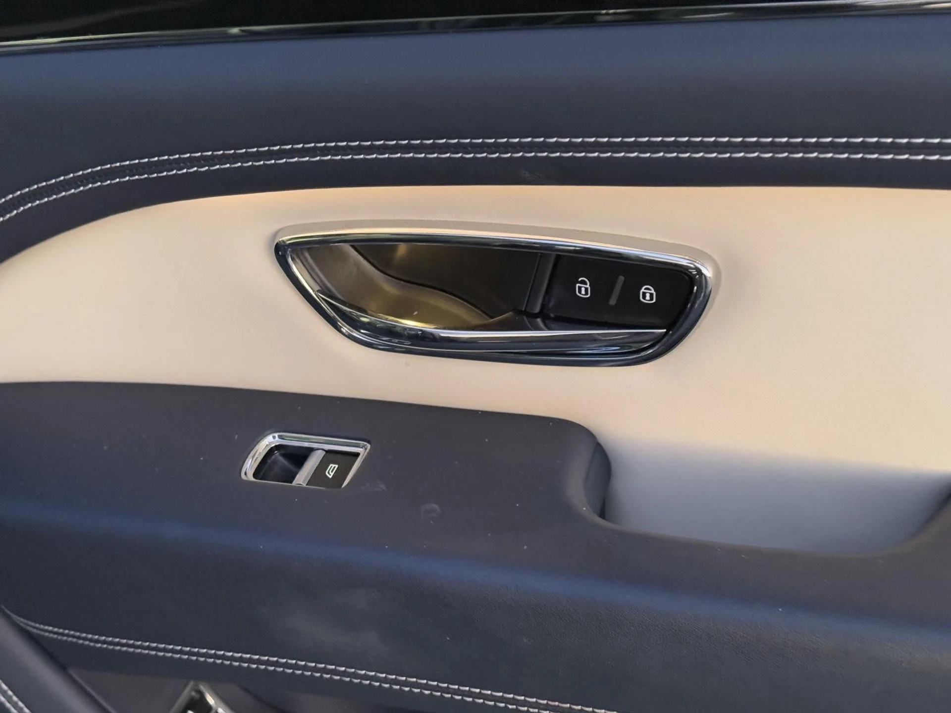 mph016_3698061104_be80b100c80451b3da49112c75f96847_240cfece92