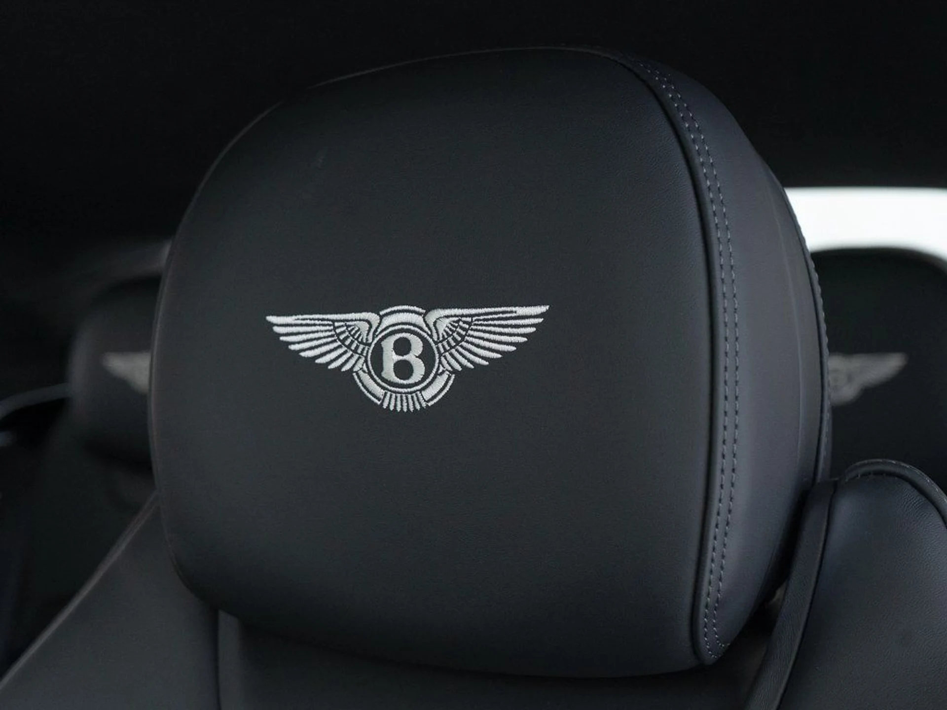 mph016_3698791608_866eb1ba8a9bd06ada9d05c972635ac3_72d64952cf