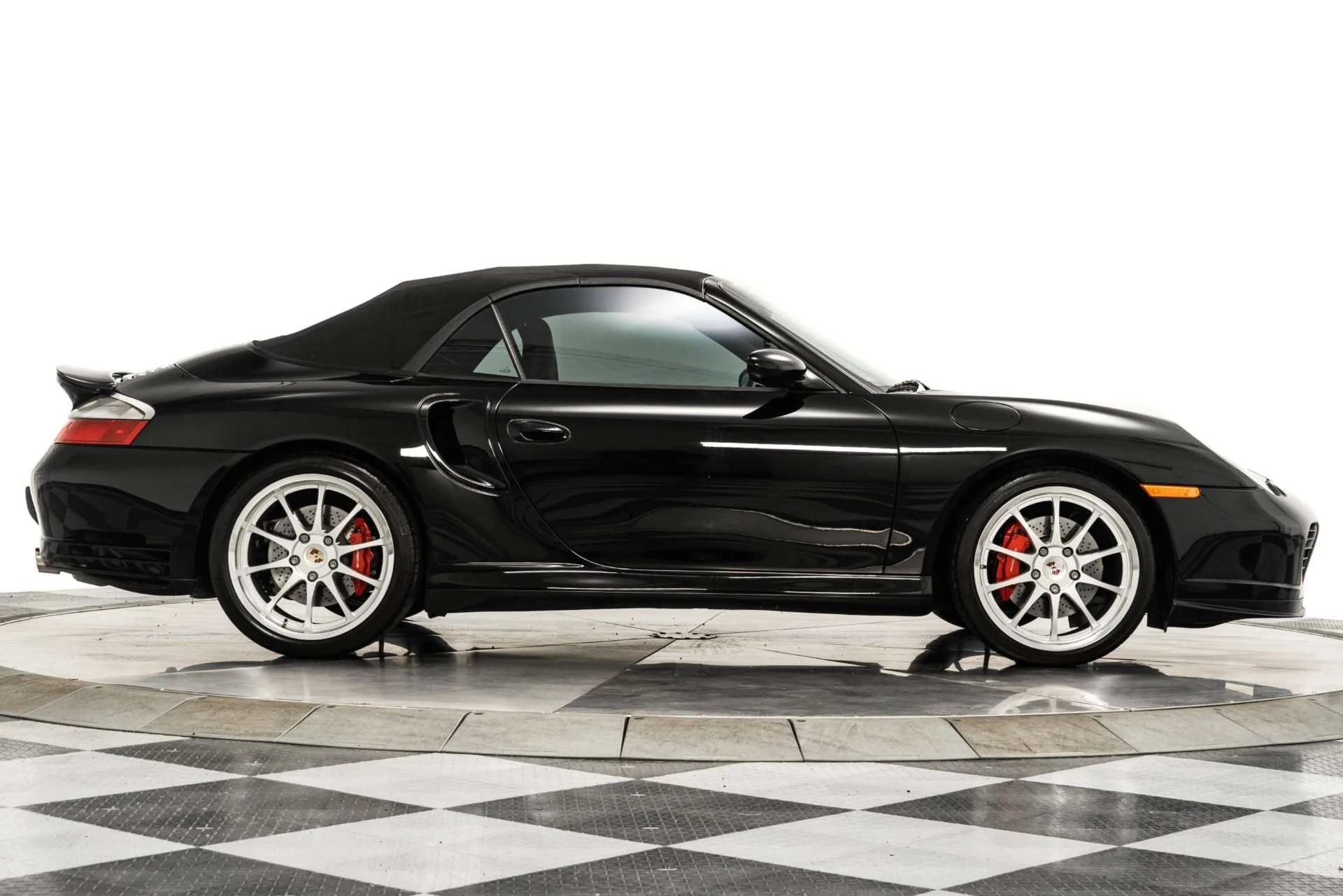 mph016_370778040_Used_2004_Porsche_911_Turbo_Cabriolet_1748581105_89a7b0e227