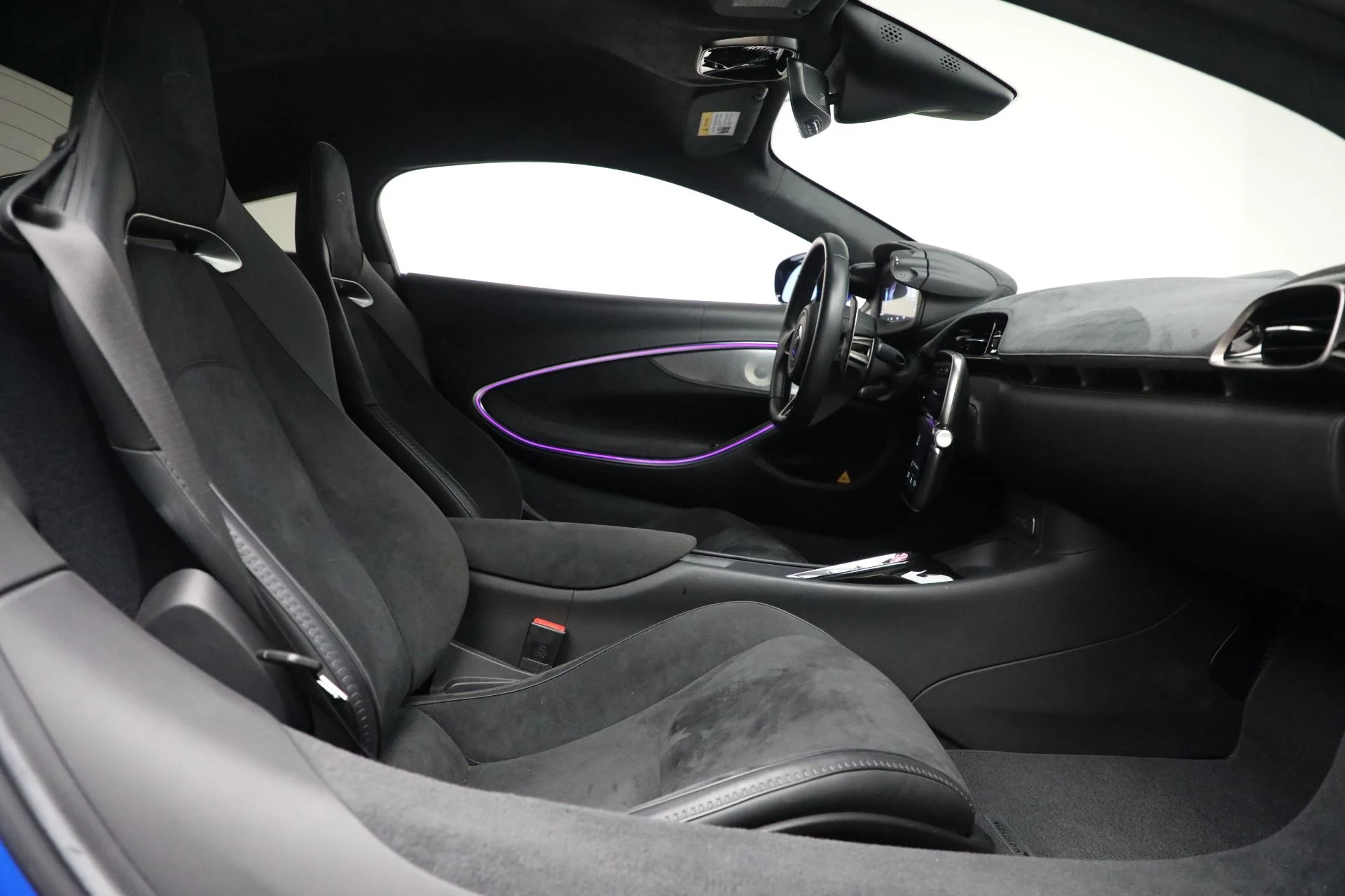 mph016_3717550601_Used_2023_Mc_Laren_Artura_Performance_ff5fcb9ae2