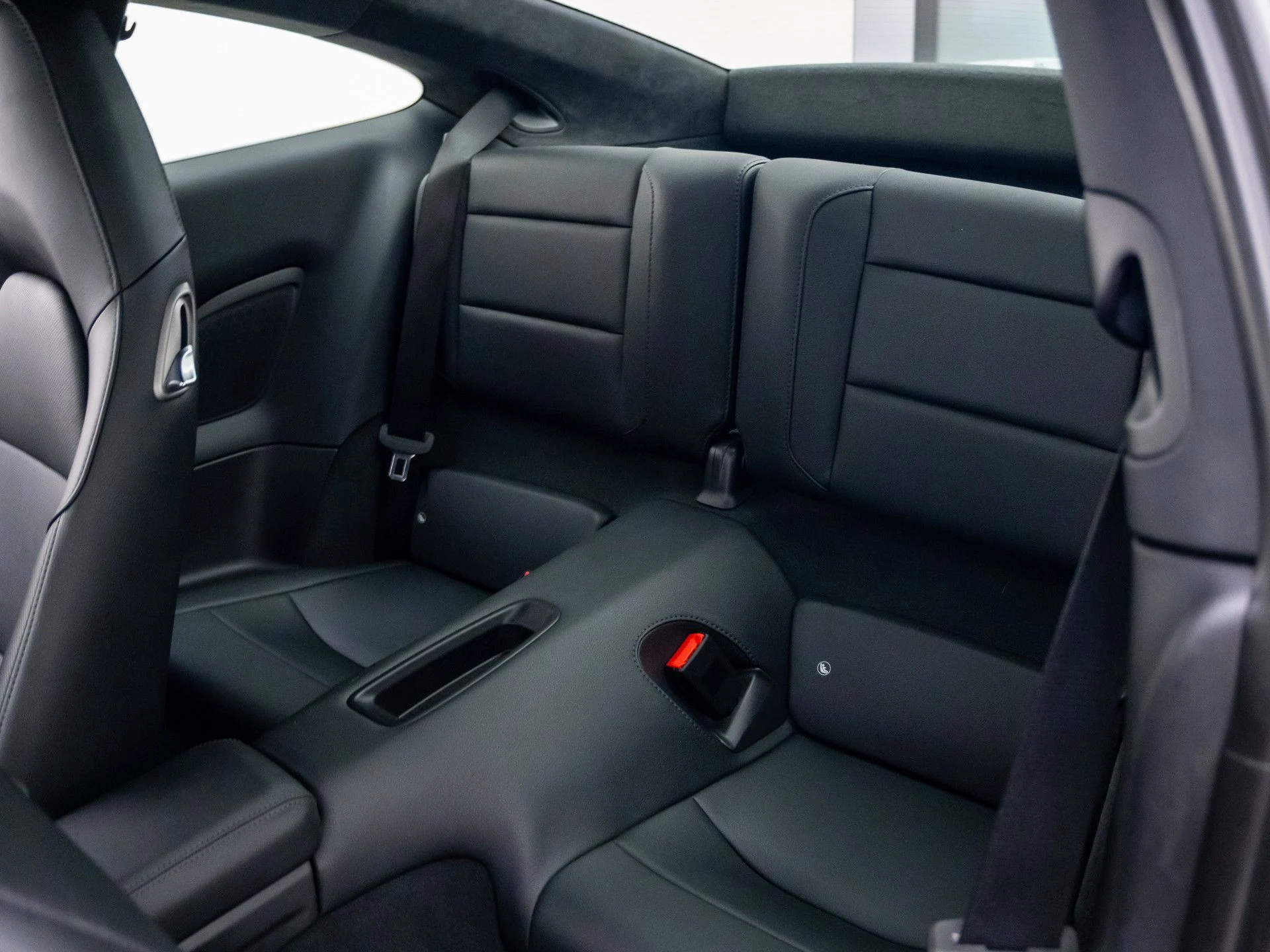 mph016_3720090100_3a8eb25bb845d6035d4098c87baf1682x_4dd52bc8b0