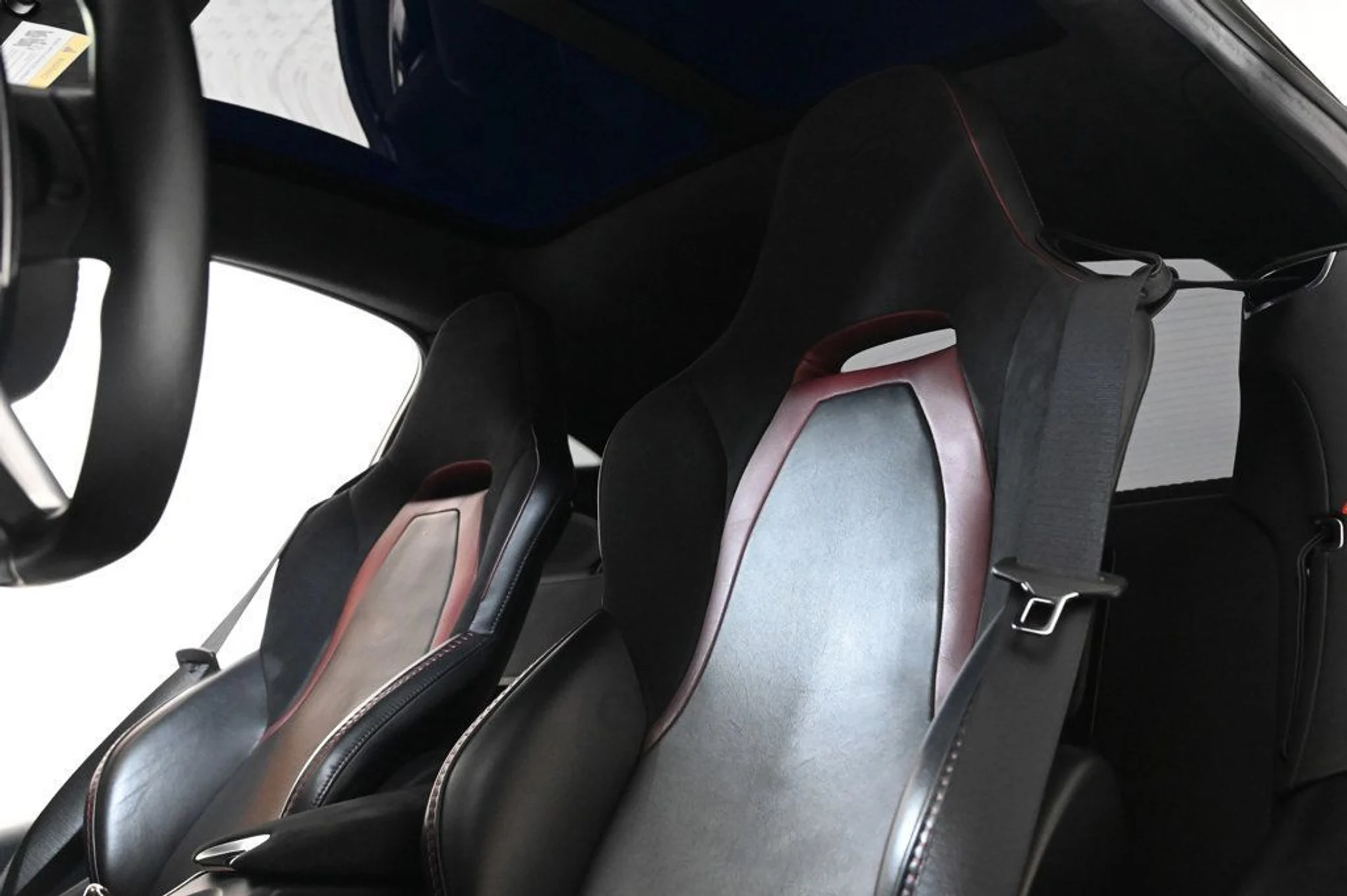 mph016_3724111245_used_2023_mclaren_gt_base_11350_22994891_16_1024_459fbbf8ae