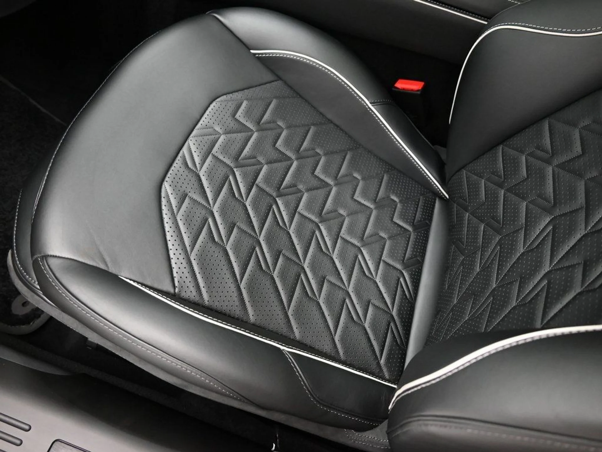 mph016_372554867_fc55e51a7b66979fd6833021ac56dc6f_7c5ff42d5c