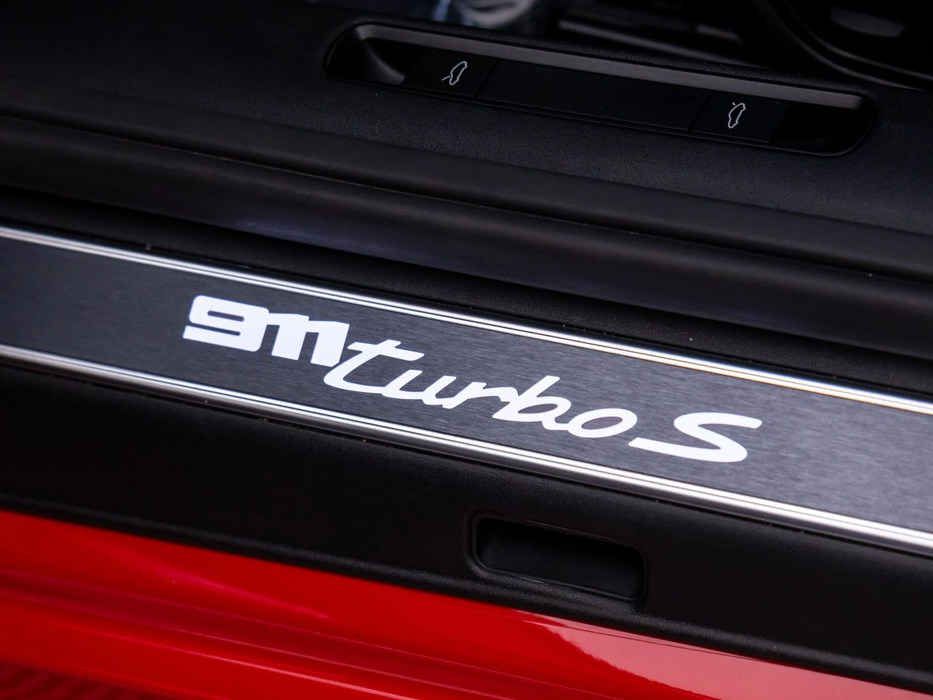 mph016_3727185388_8c493ac0e61259e82ed84241c61a87f9x_f9558382b9