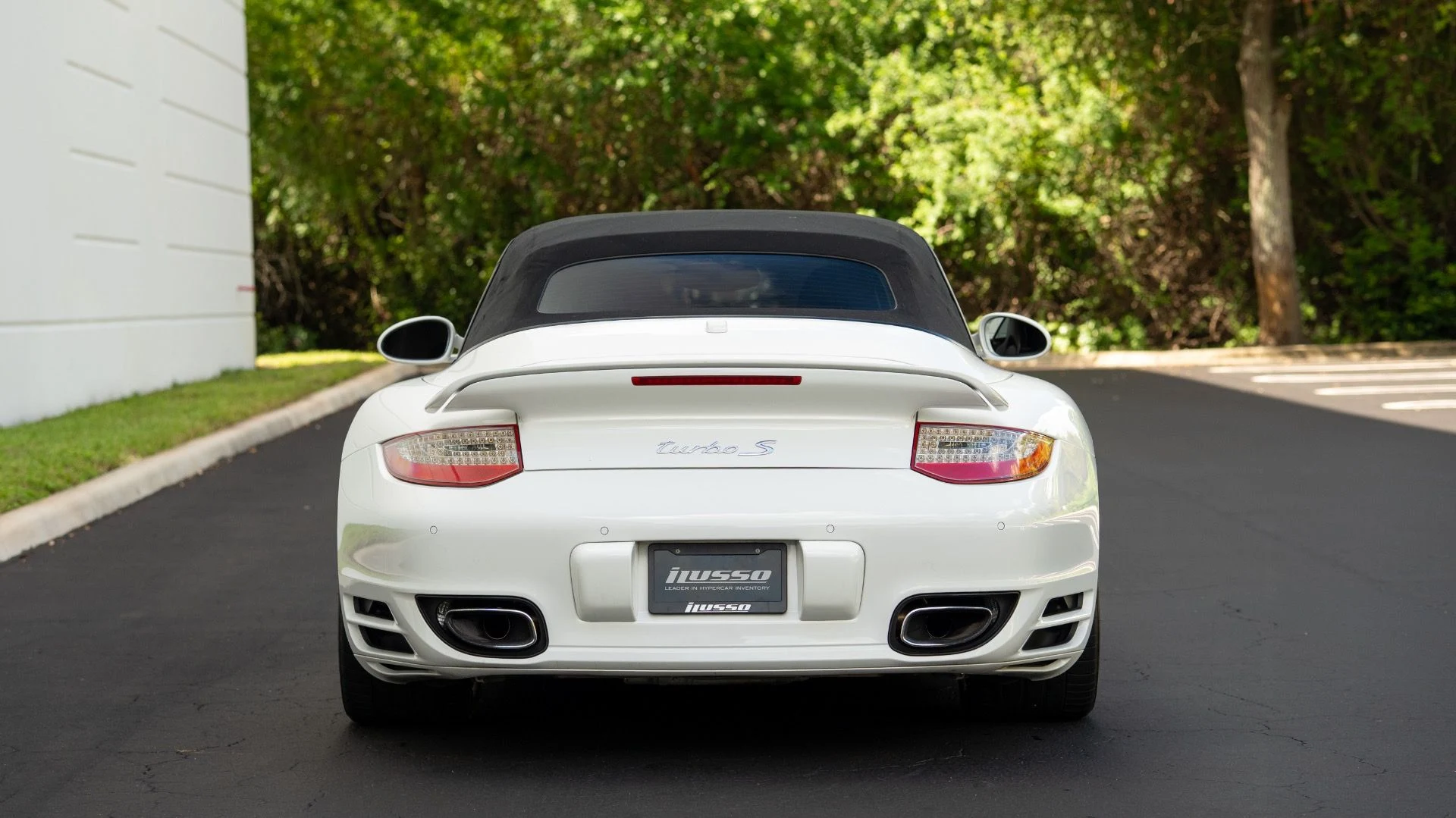 mph016_3730563932_Used_2011_Porsche_911_Turbo_S_1754935906_49a0944243