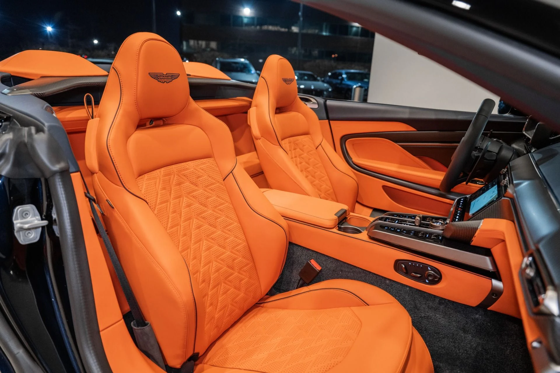 mph016_3733694596_New_2026_Aston_Martin_Vanquish_Volante_Thrillseeker_Edition_1_of_3_1768066424_23295c8b5d