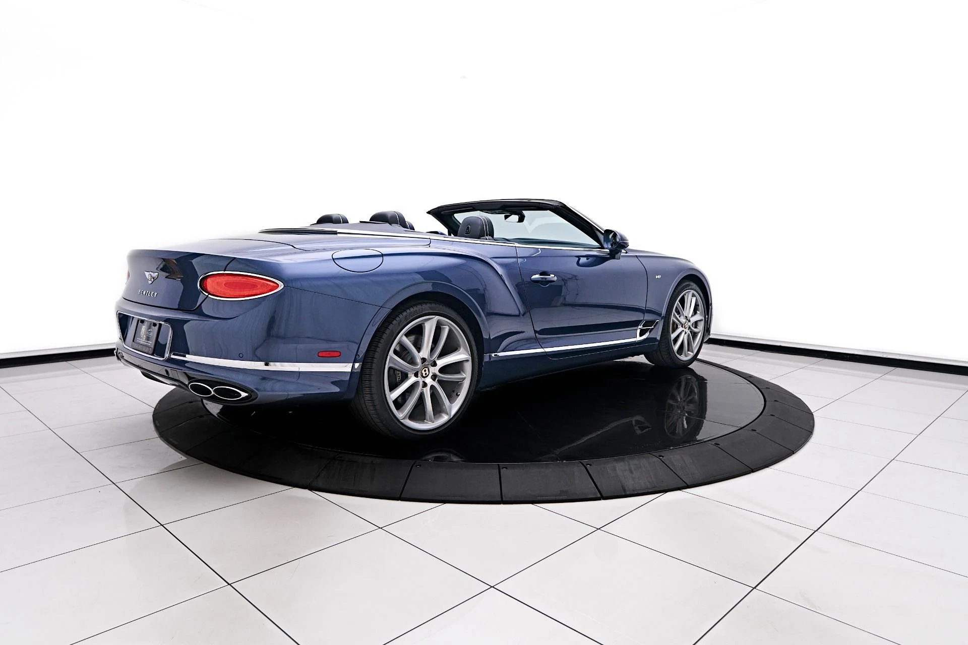 mph016_3738609112_Used_2020_Bentley_Continental_GT_V8_1758744262_6bd4ae9589