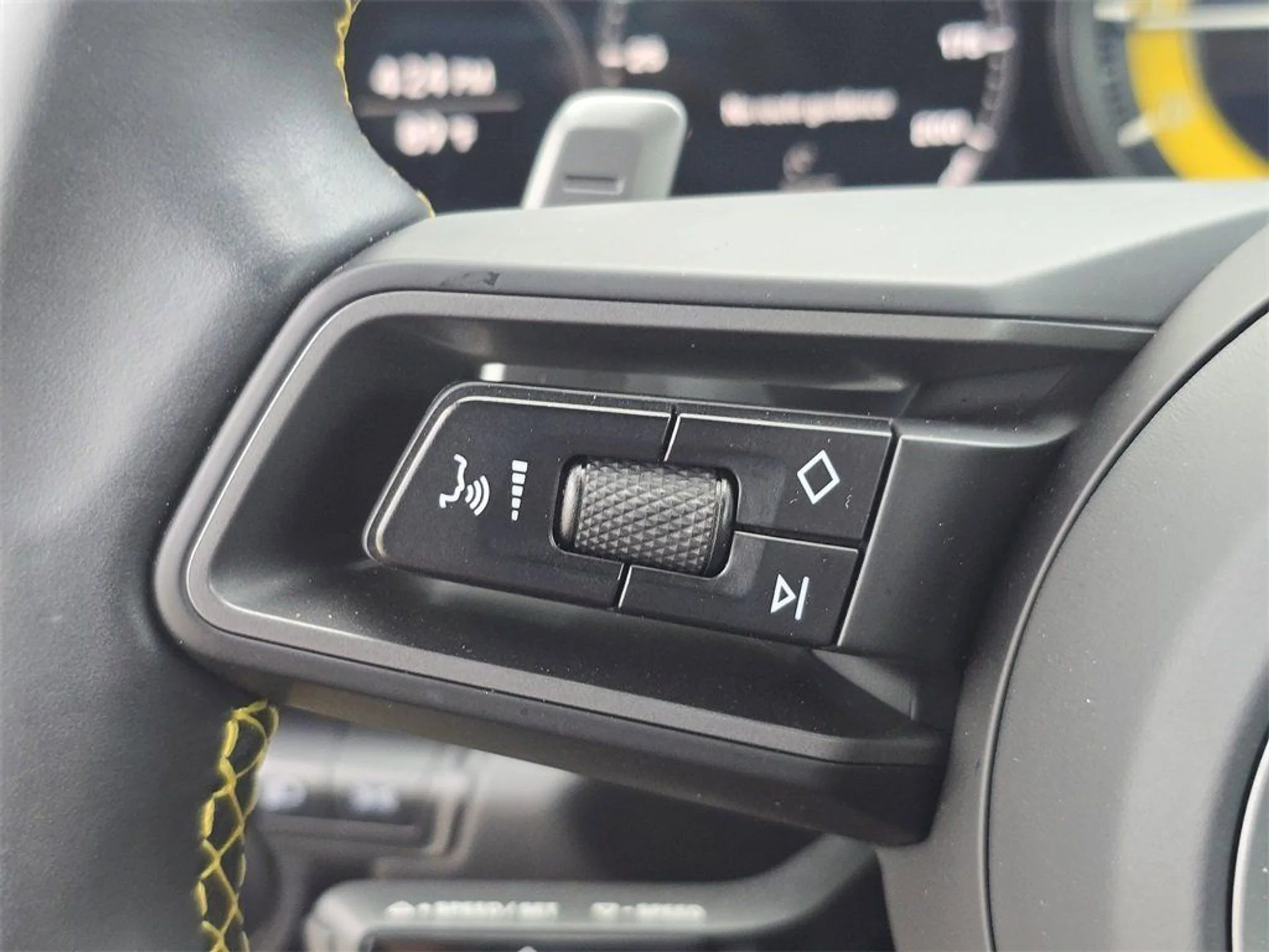 mph016_3743621670_e9ffcf5209477140c7dc8c127bd30dd3_f9fe45bafe