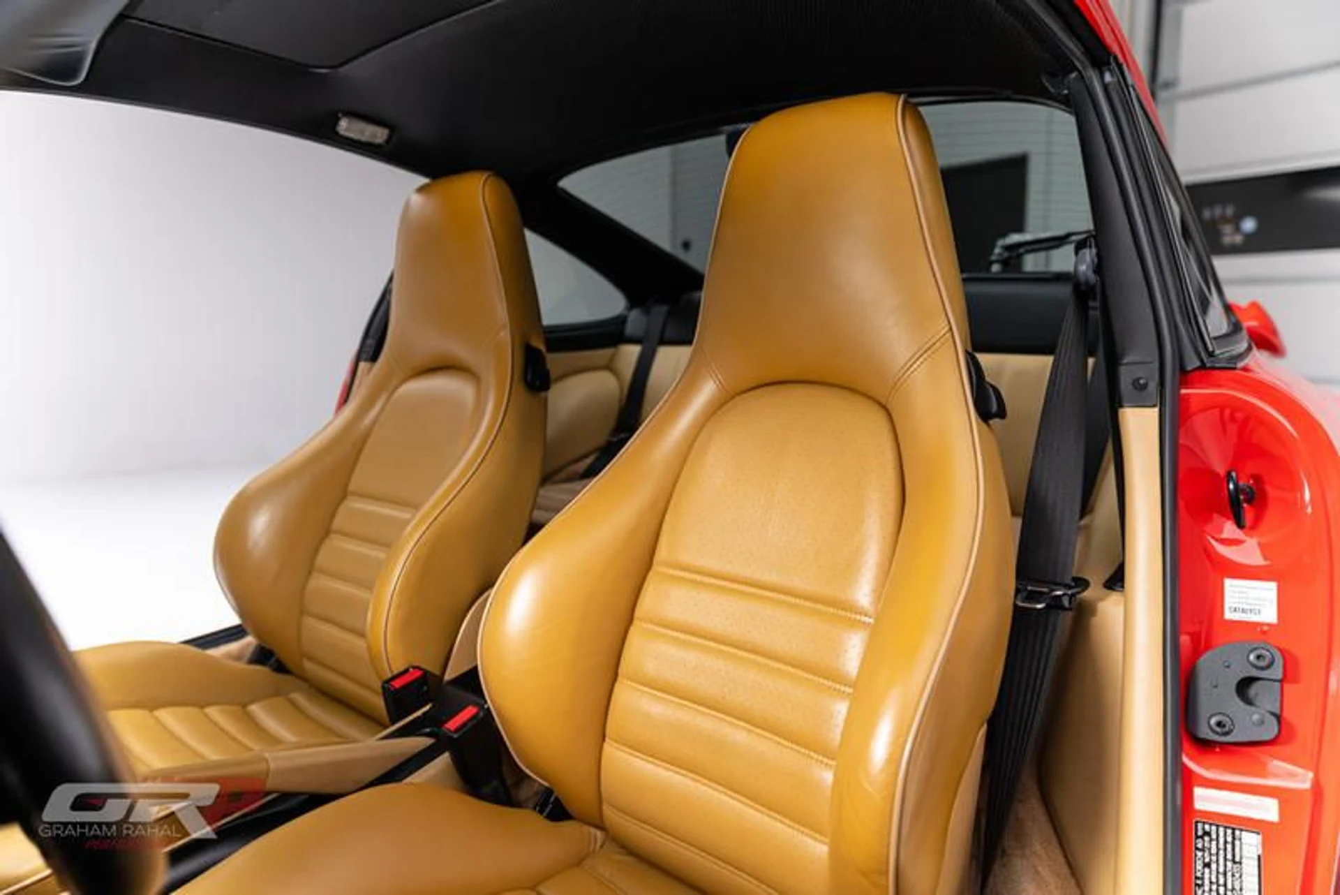 mph016_3743905853_B66_ACCAD_C35_F_4685_A5_E0_F15_E32_DE_8628_31f1b5b685