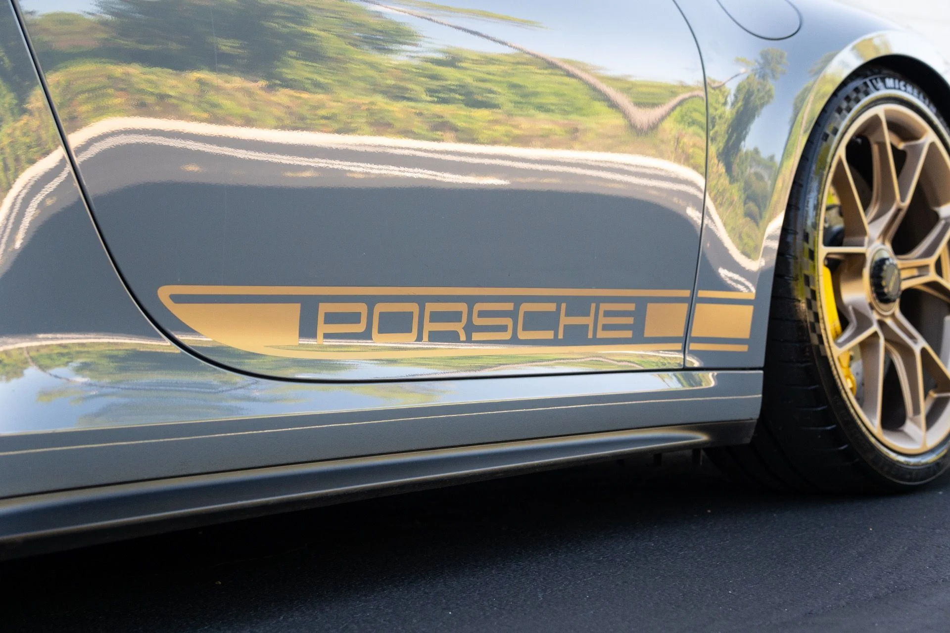 mph016_375419036_Used_2023_Porsche_911_GT_3_1777402484_1d38c3639f