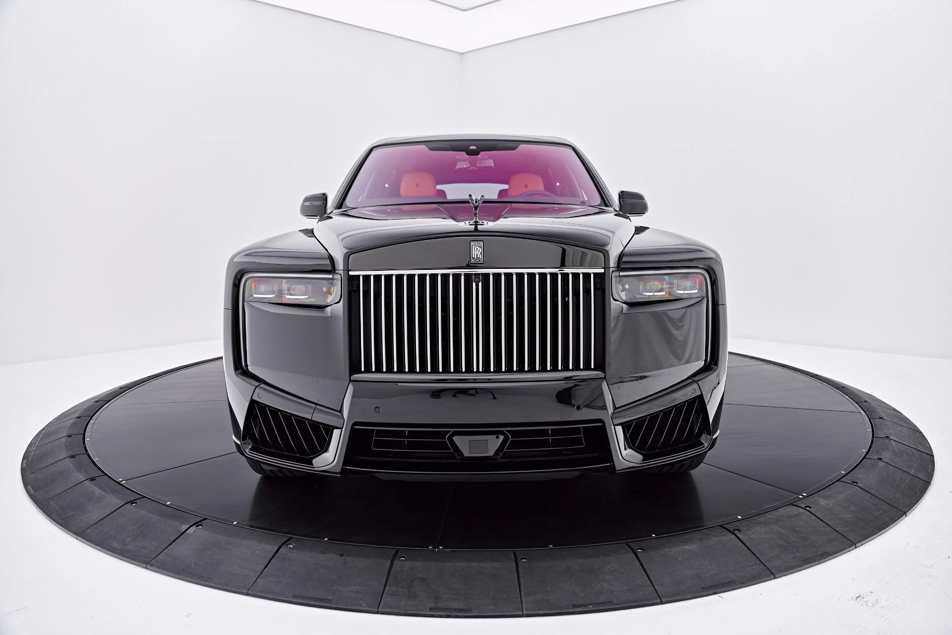 mph016_3755629159_Used_2026_Rolls_Royce_Cullinan_Black_Badge_1787961244_c980e3203a