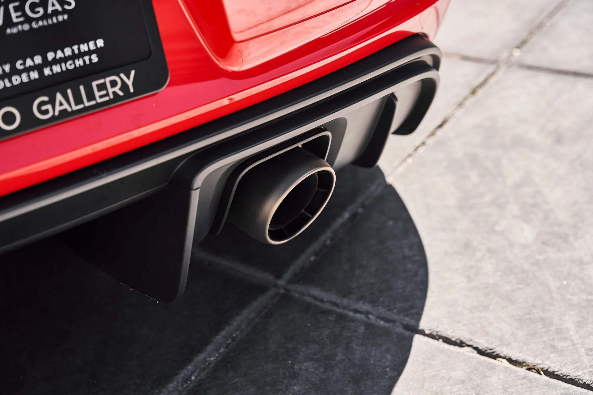 mph016_3765571569_Used_2023_Porsche_718_Cayman_GT_4_RS_1776476732_5053ba478d