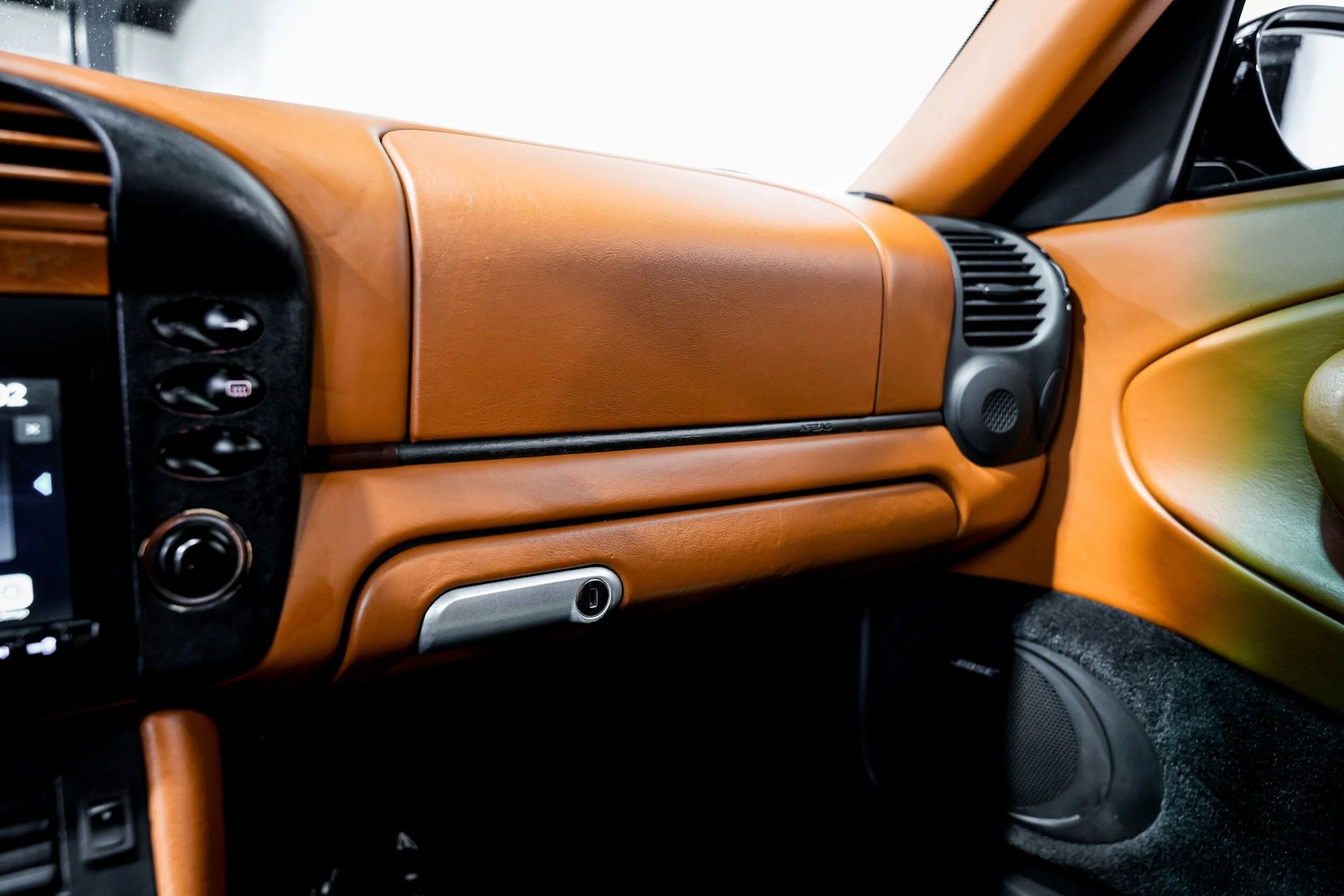 mph016_3769848506_7f00714919314cb10f581b72df03e714x_2ed5ce74f1