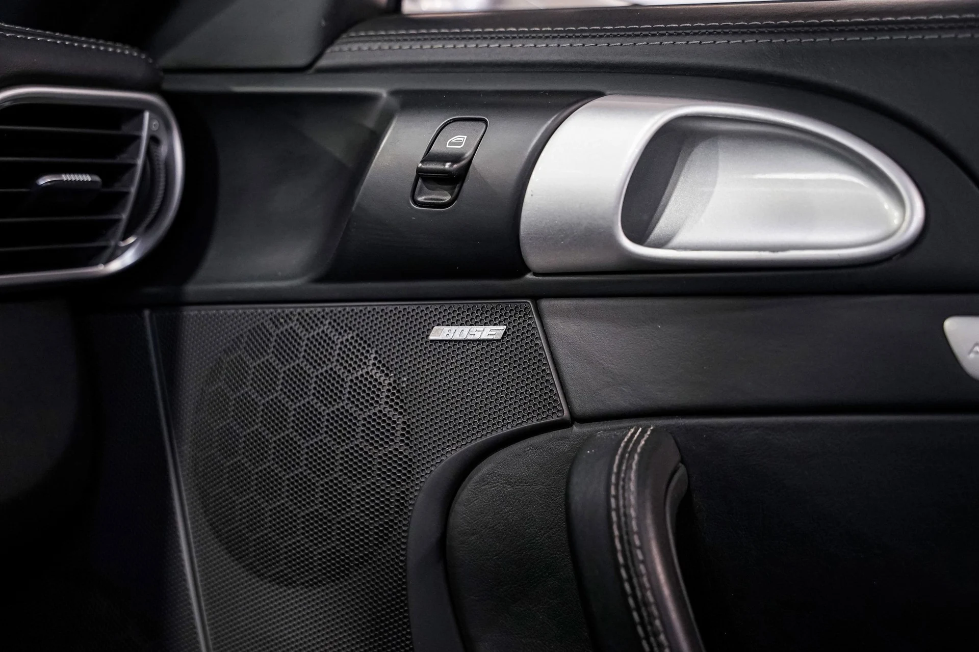 mph016_3770207113_dd777b1b19dbfd2ddea61651aa0fb6c7x_7028b8c0fe