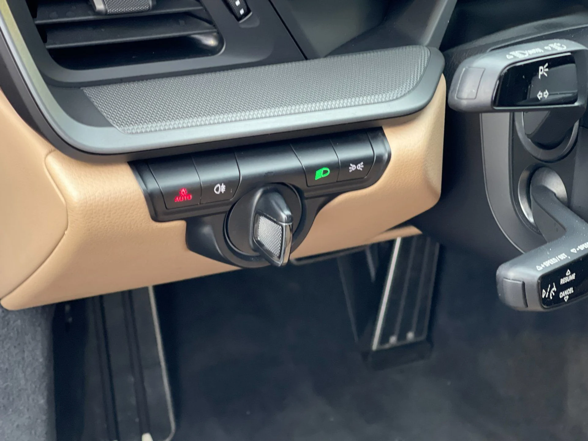 mph016_3770771770_2729795ecdfcfe18d2b06c7a207d04c9_c70672438f