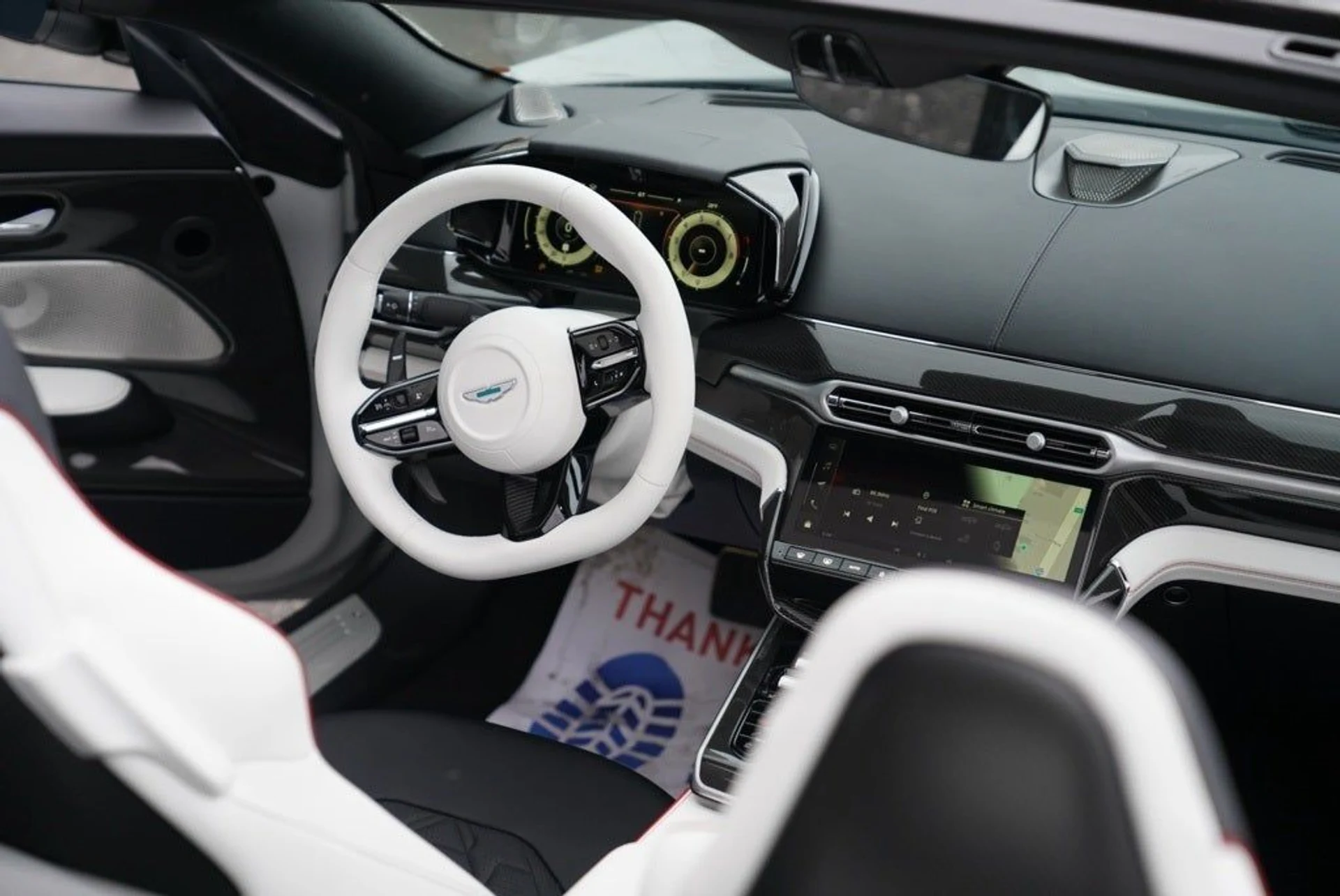 mph016_3772439192_17_8882baee93