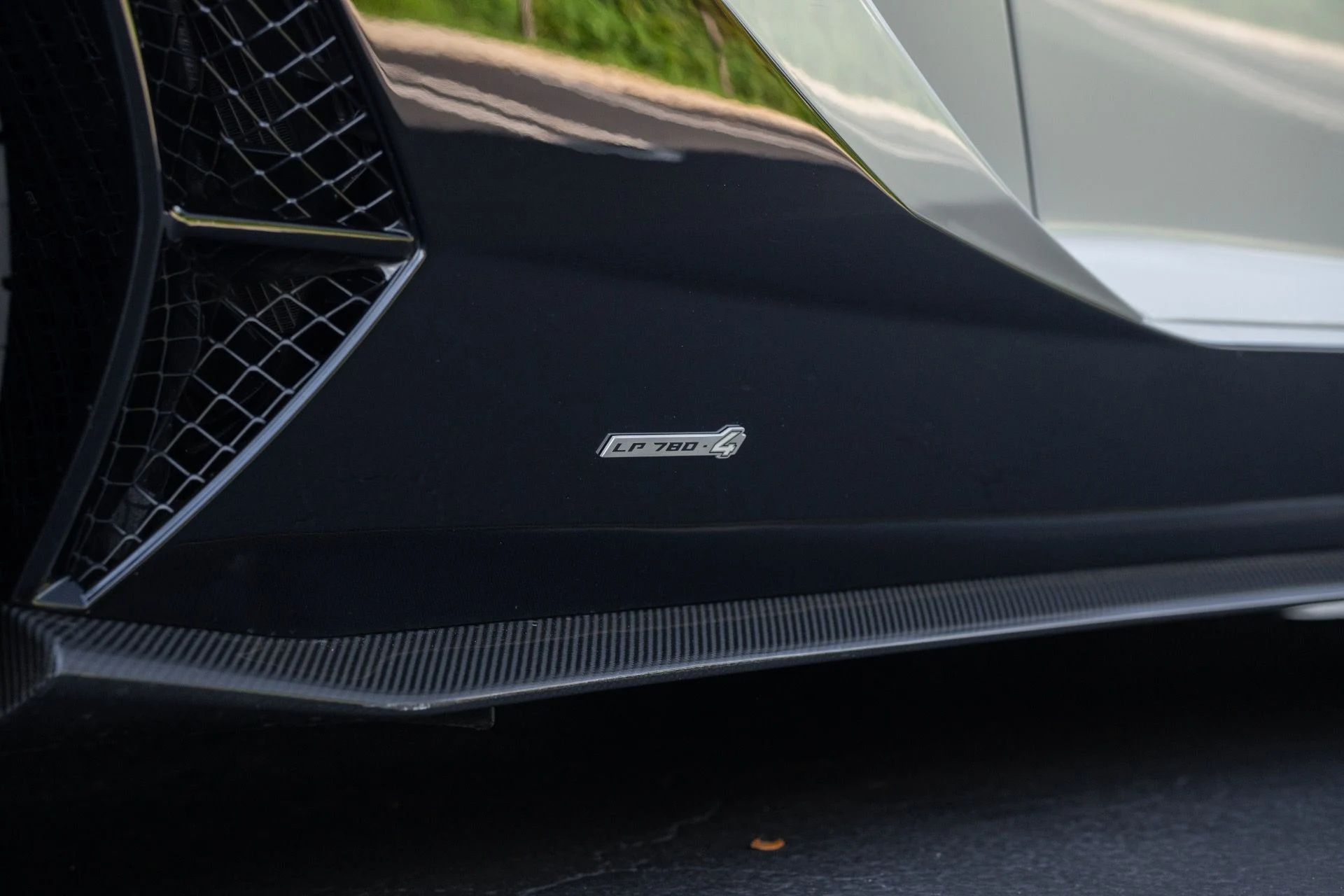 mph016_3775175239_Used_2022_Lamborghini_Aventador_LP_780_4_Ultimae_1758834809_3f94052b9f