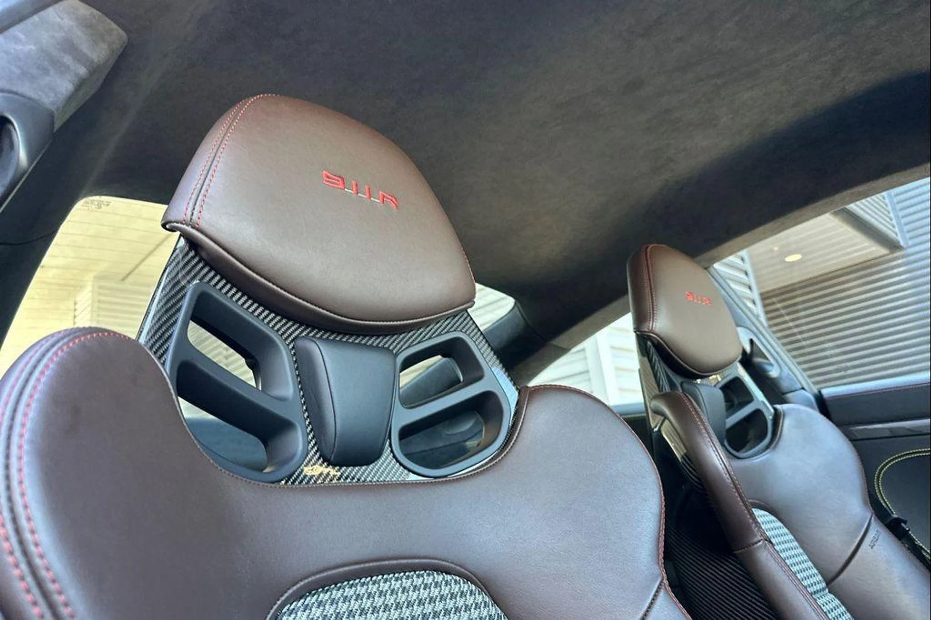 mph016_3777237244_63vr_Z6_M5_M_Bi406ah_LES_Ups_QT_io_b4d3a0df5b