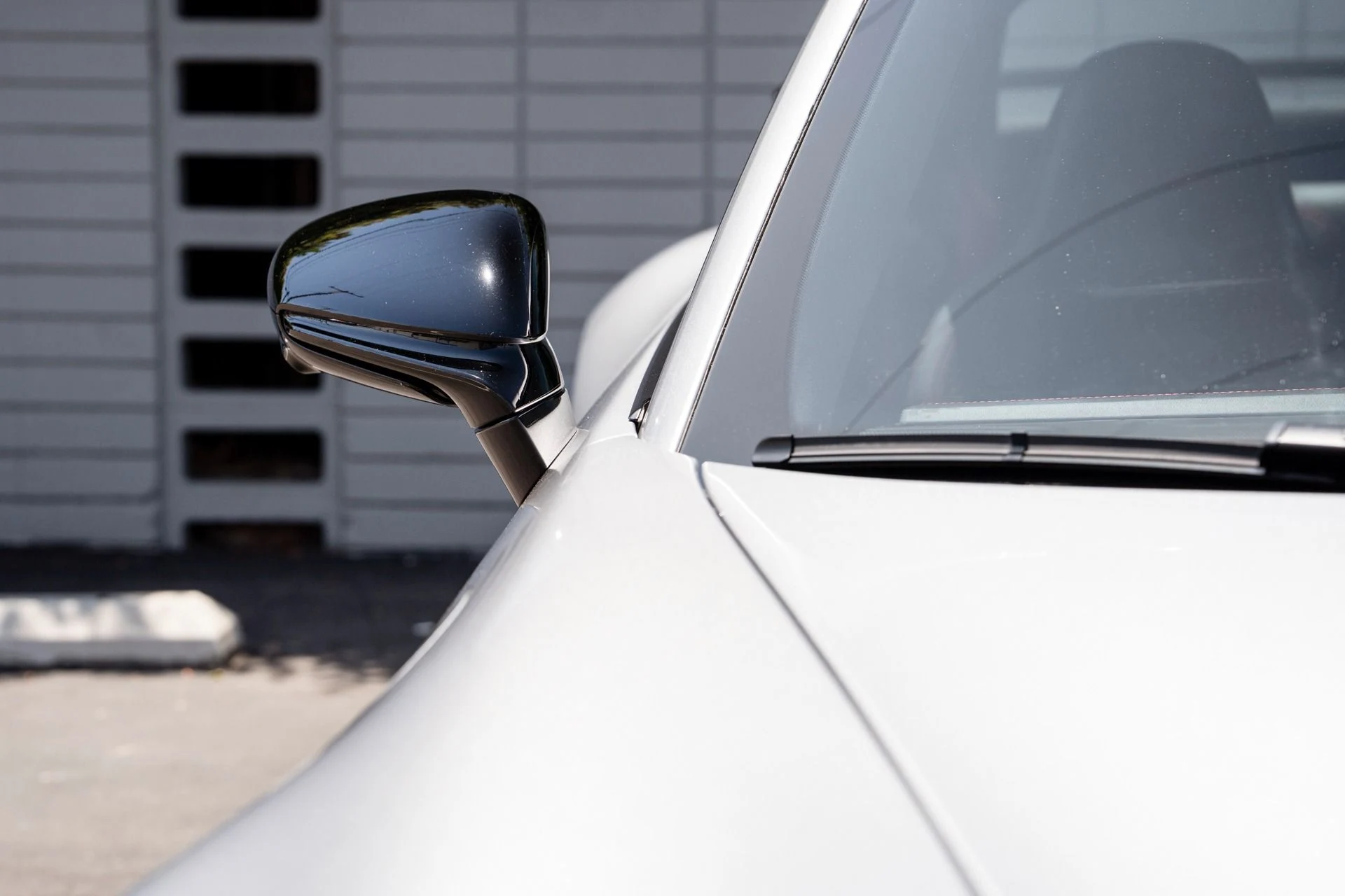 mph016_3778235870_Used_2024_Porsche_911_Carrera_4_GTS_1751586997_222ff217b9