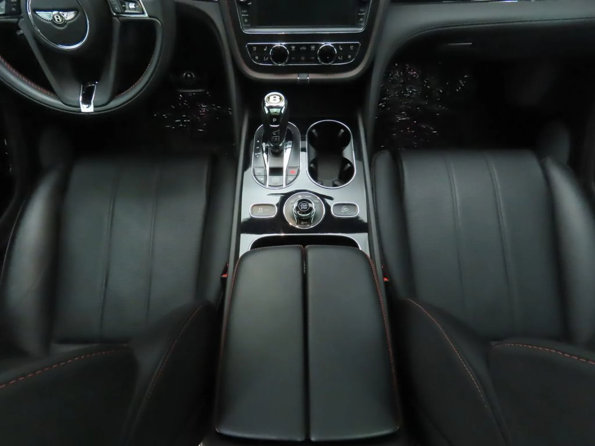 mph016_3783534613_used_2019_bentley_bentayga_v8awd_8119_22926771_17_1024_5749ada9a4