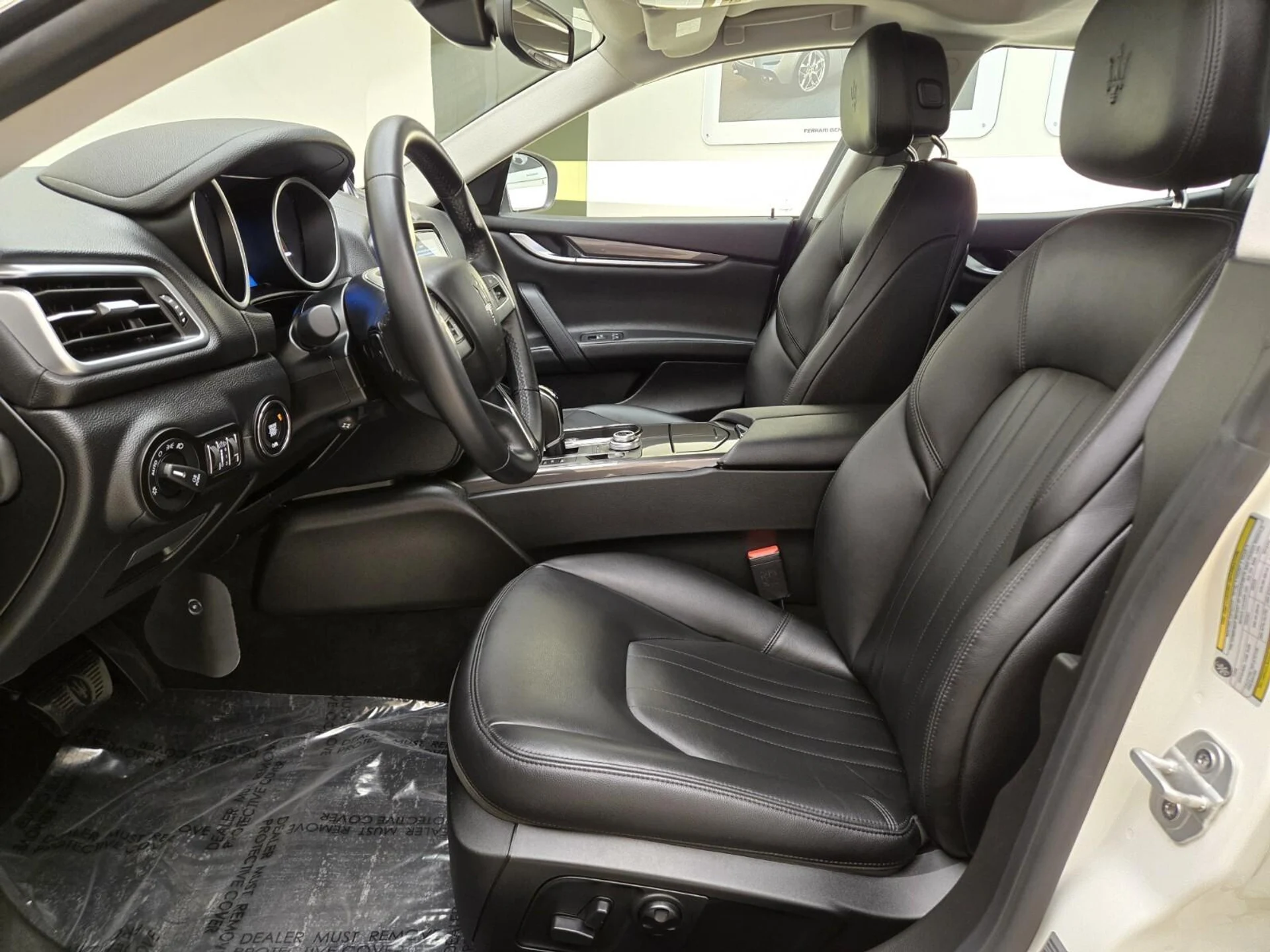 mph016_3784228049_Used_2018_Maserati_Ghibli_1763108817_3c531ab11c