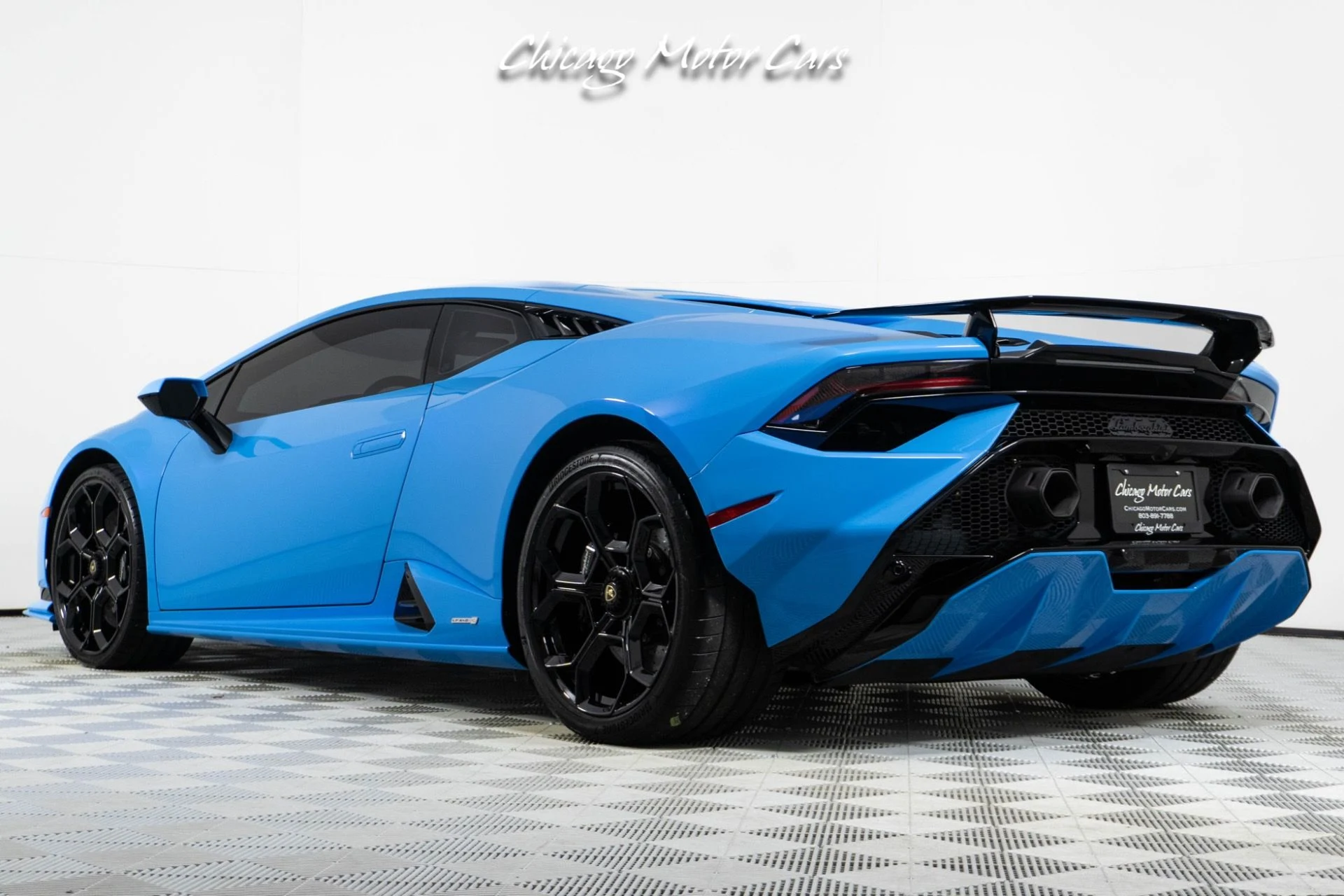 mph016_3784438047_13323_p17_l_d83afbfc54