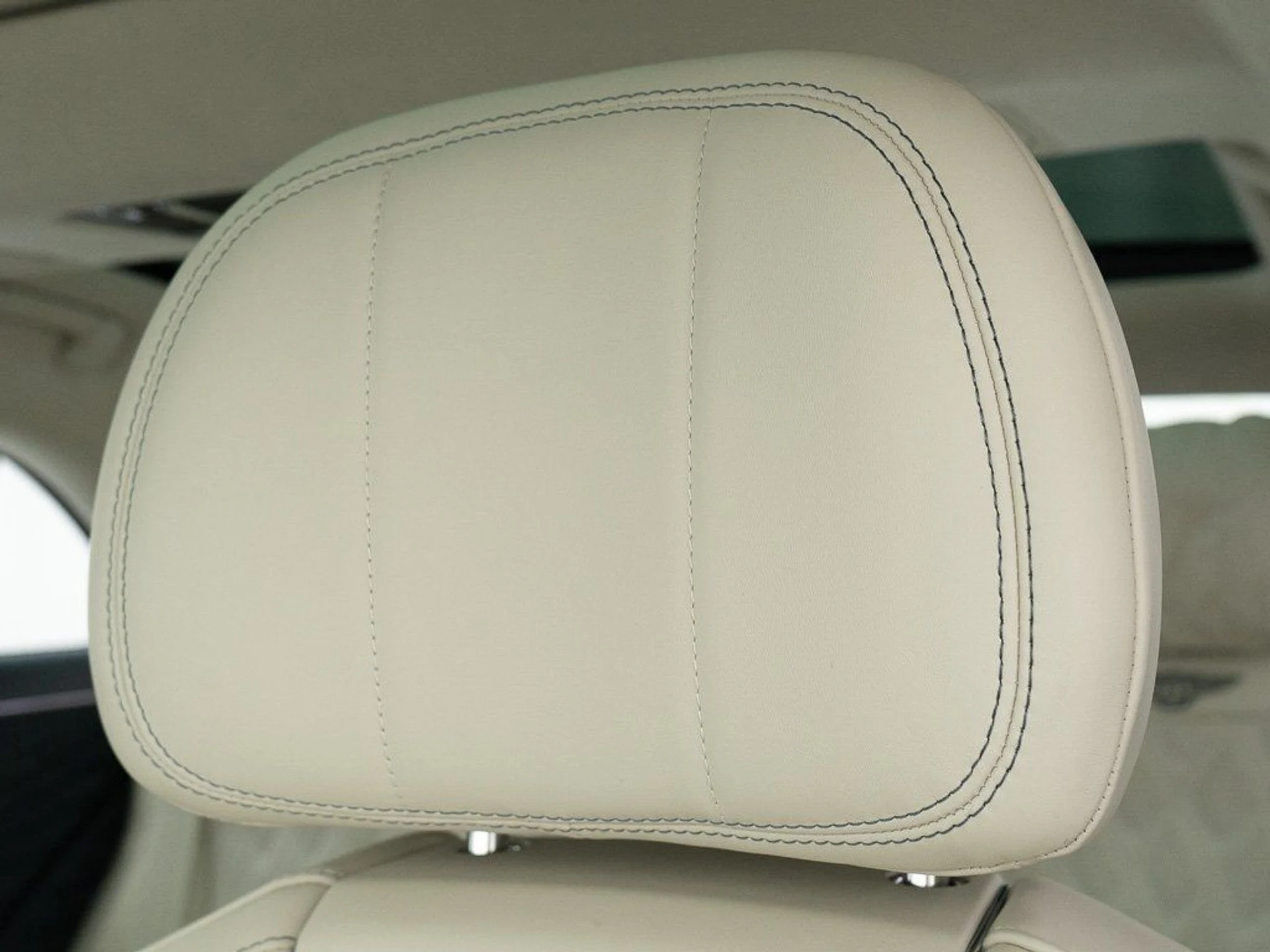 mph016_3785777661_45fadece90592062089e41dcbcce9470_fba4998988