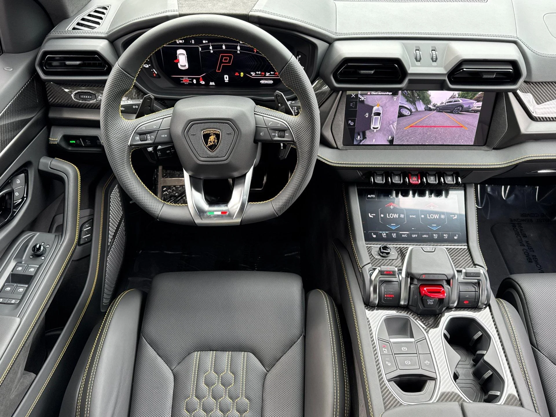 mph016_37965024_New_2026_Lamborghini_Urus_SE_1790209966_82425e6c6f