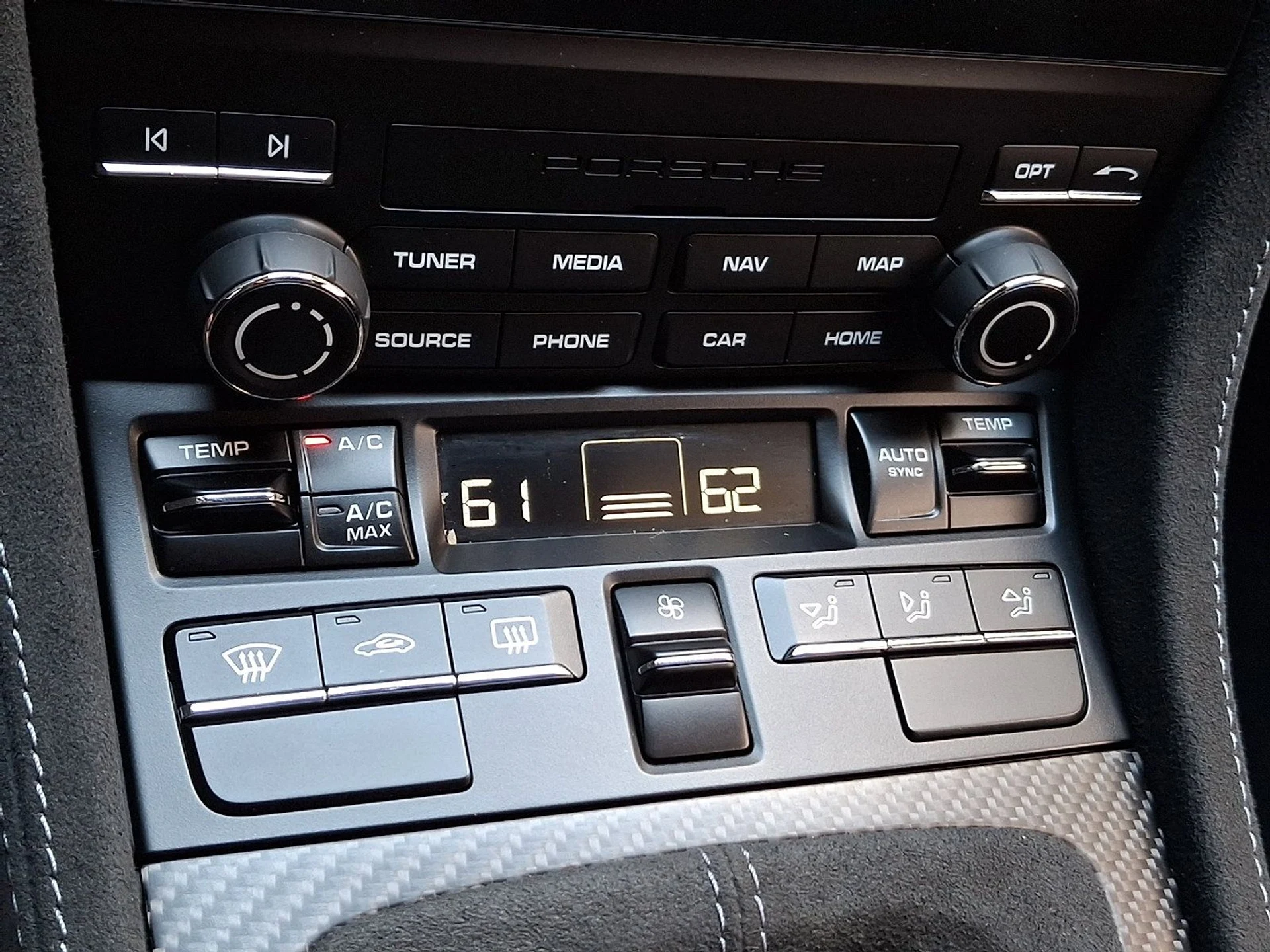 mph016_3800503387_b3450ca0273526537b5f59e171e16b54_81803e8257