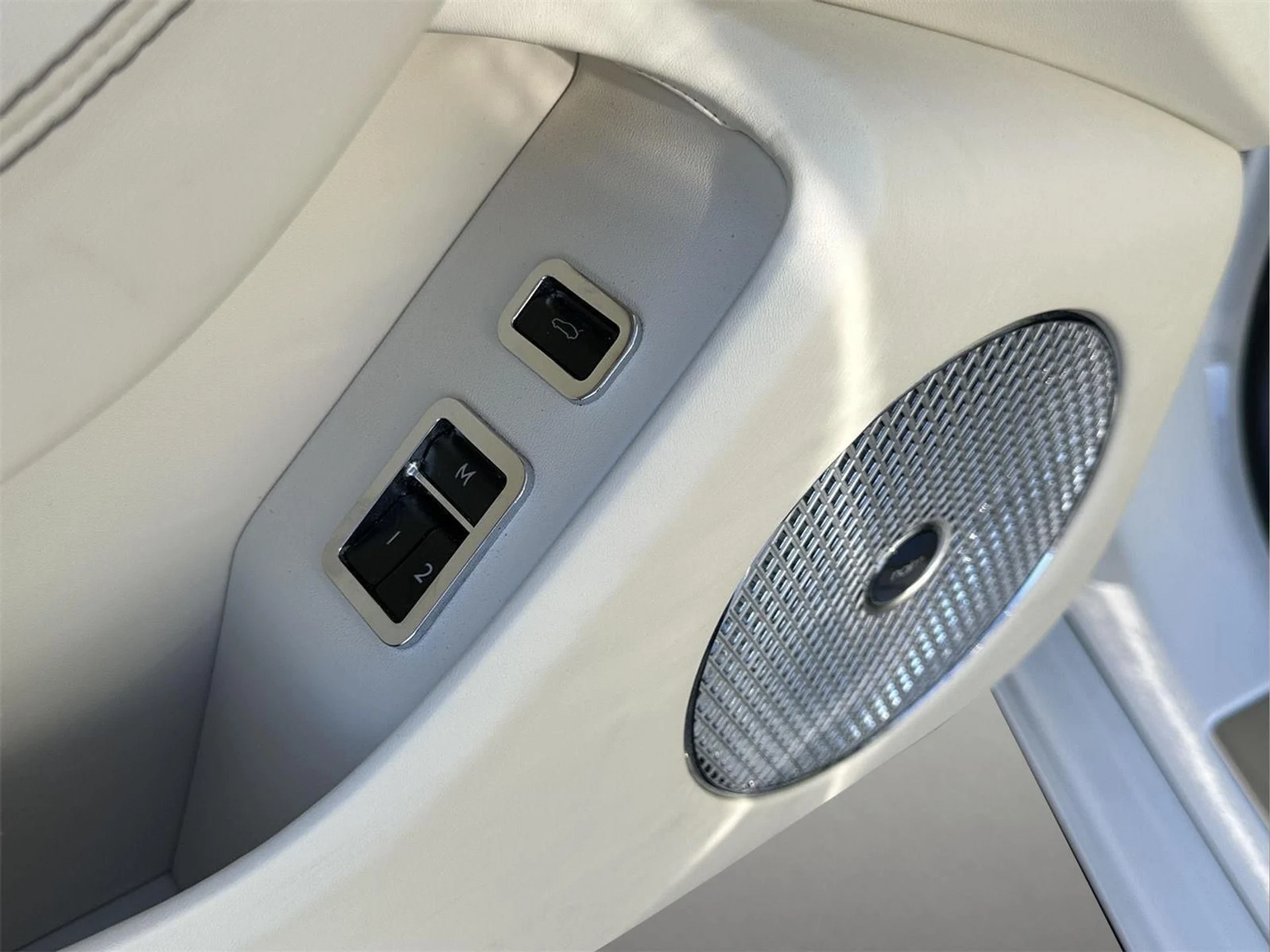 mph016_3804866653_4f2be0c30bf087c01a264982c4d0e6e0_6a6242885f