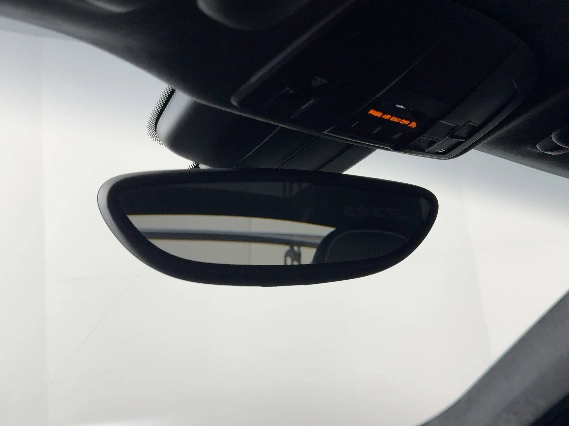 mph016_380744555_80089658a6836bf71126c1643dc40552x_5b332e1e42