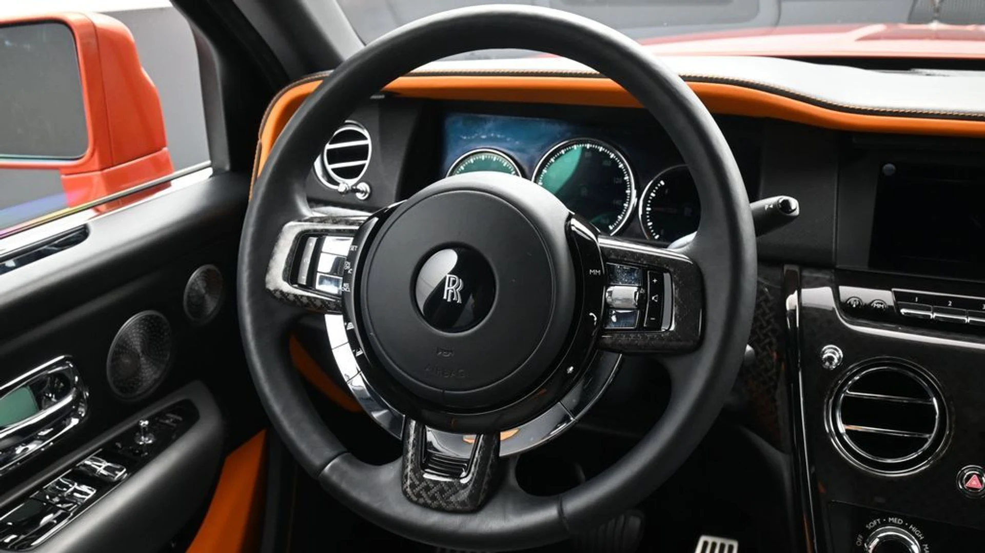 mph016_380830880_6690275bf4c1ca5664b355fdb6004f0cx_e8cde3cade