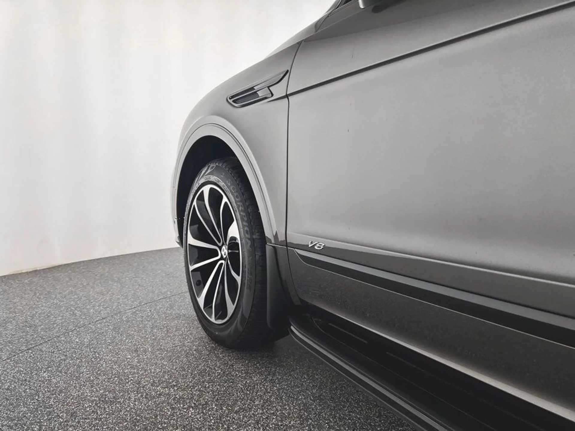 mph016_3808626690_d9e752c5f5dea5ca7f1282037be377eex_4bea113374