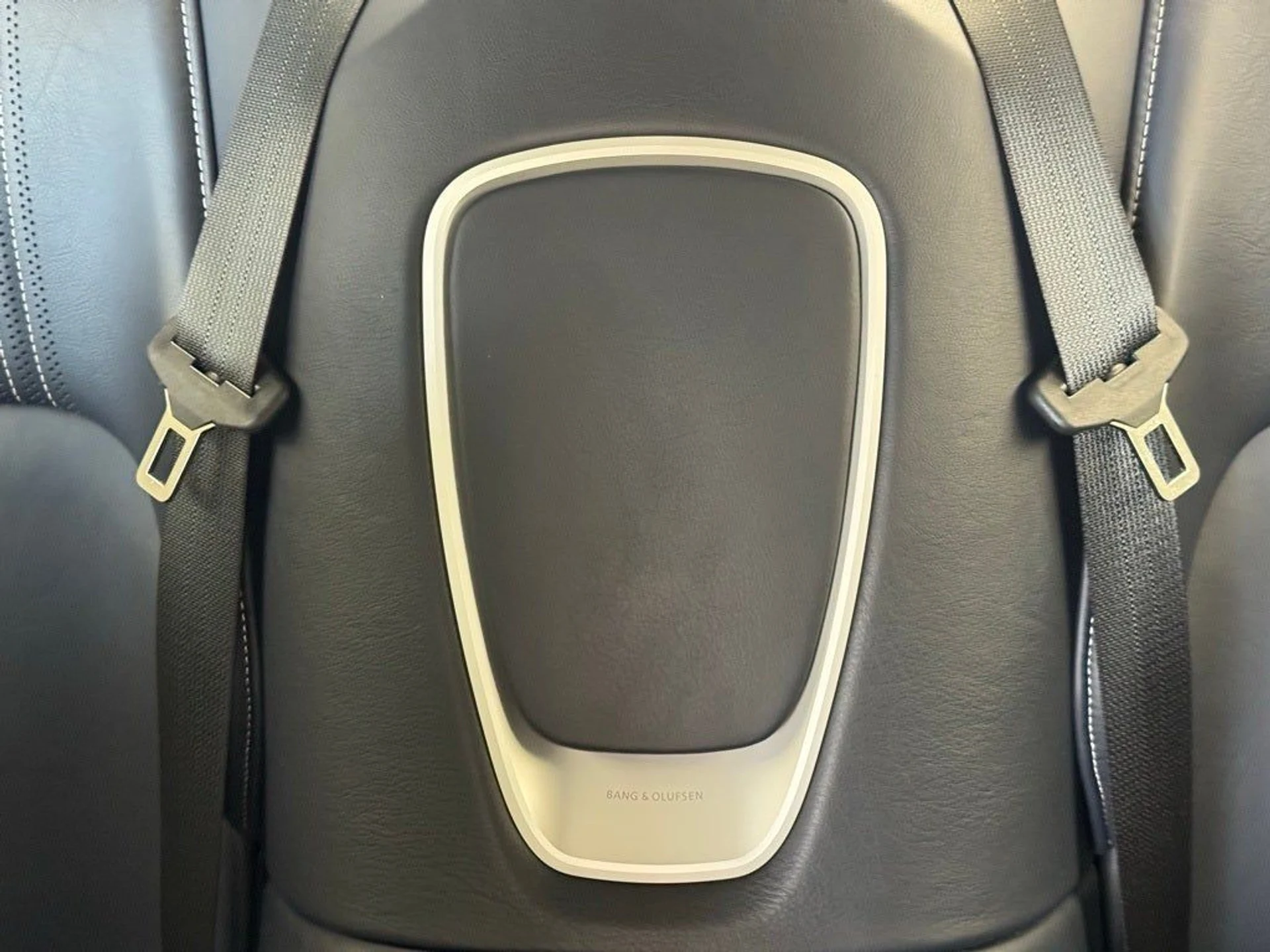 mph016_3812993170_17_b13698f0e1